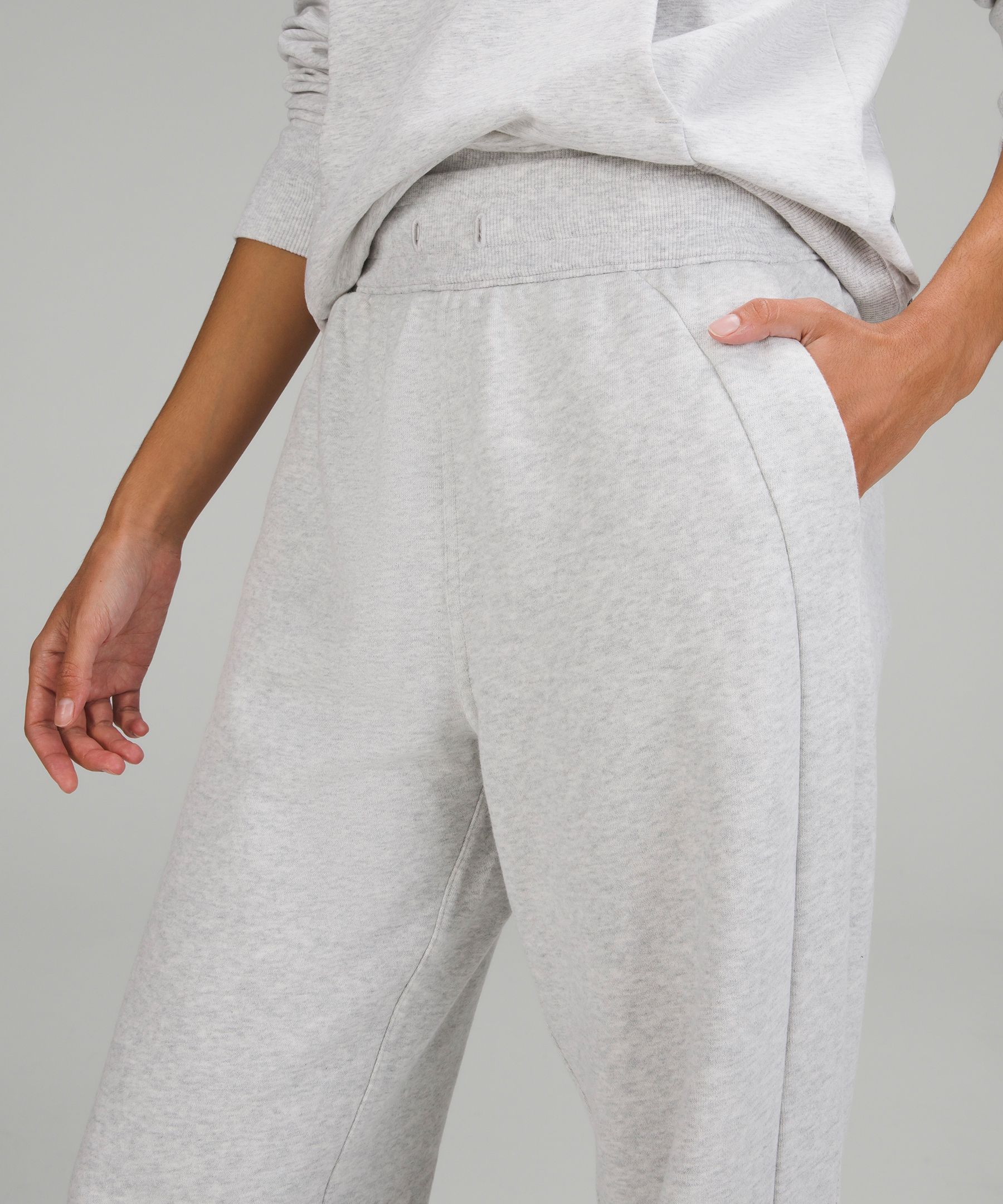 Scuba High-Rise Relaxed Jogger *Full Length sold by Lululemon product image thumbnail 4