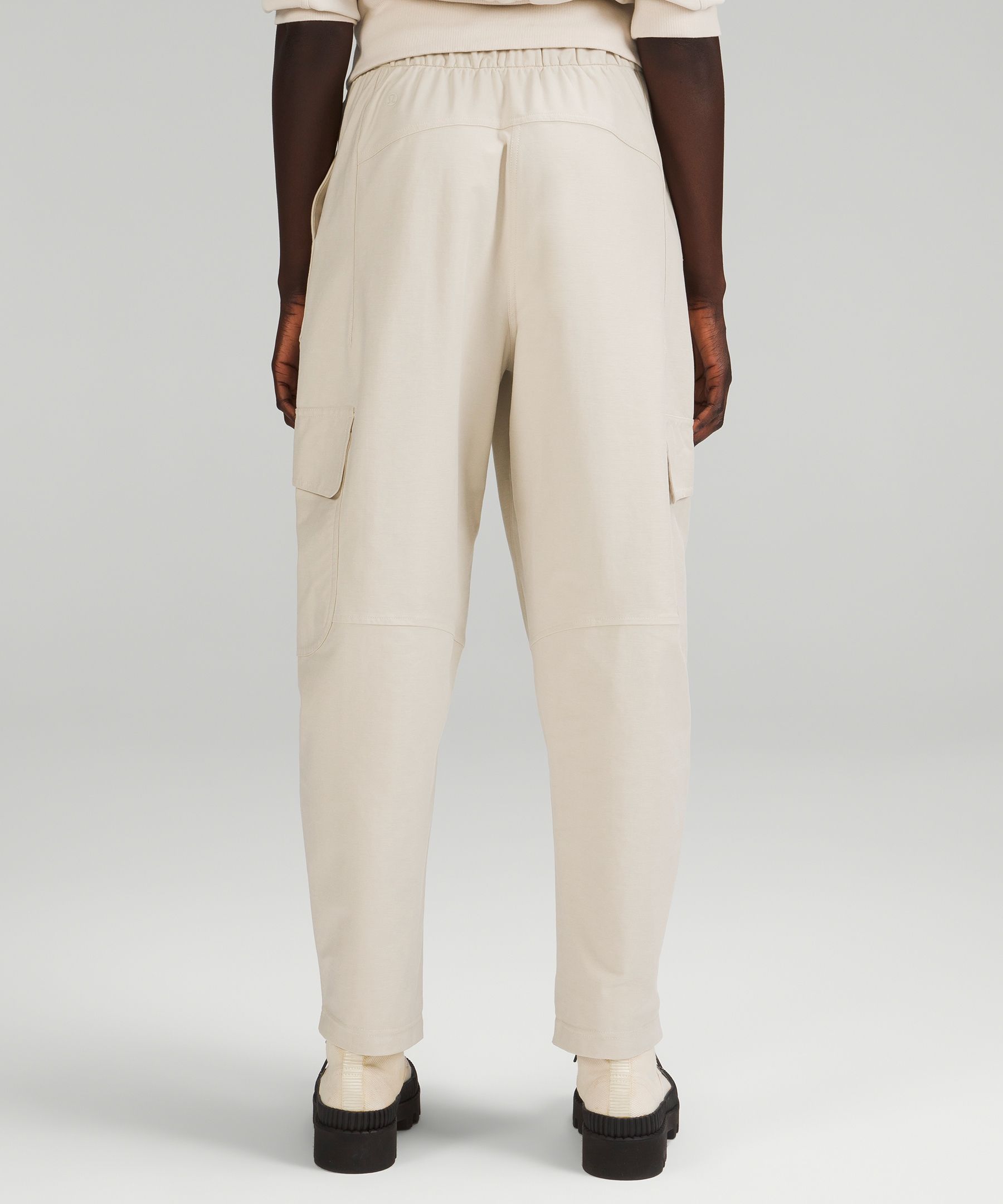 Light Utilitech Cargo Pocket High-Rise Pant sold by Lululemon product image thumbnail 3