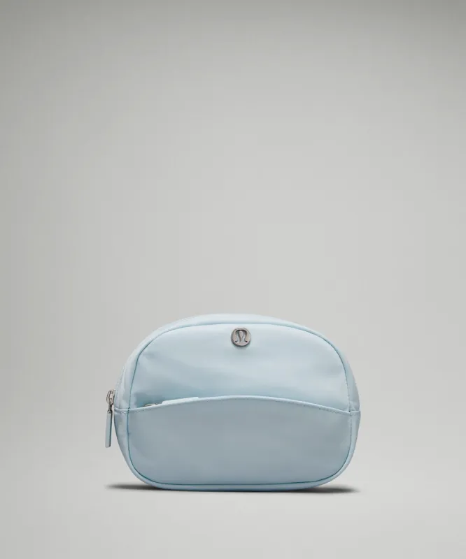 Go Getter Pouch *Mini sold by Lululemon