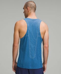 Fast and Free Singlet *Breathe sold by Lululemon