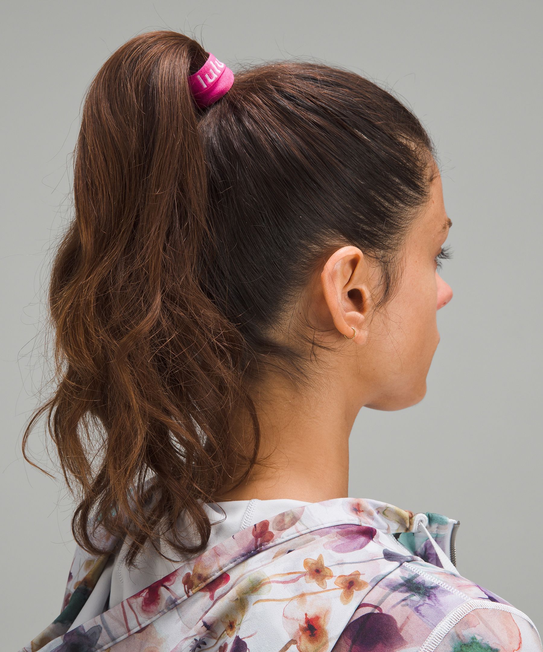Flat Hair Elastics *6 Pack sold by Lululemon product image thumbnail 2