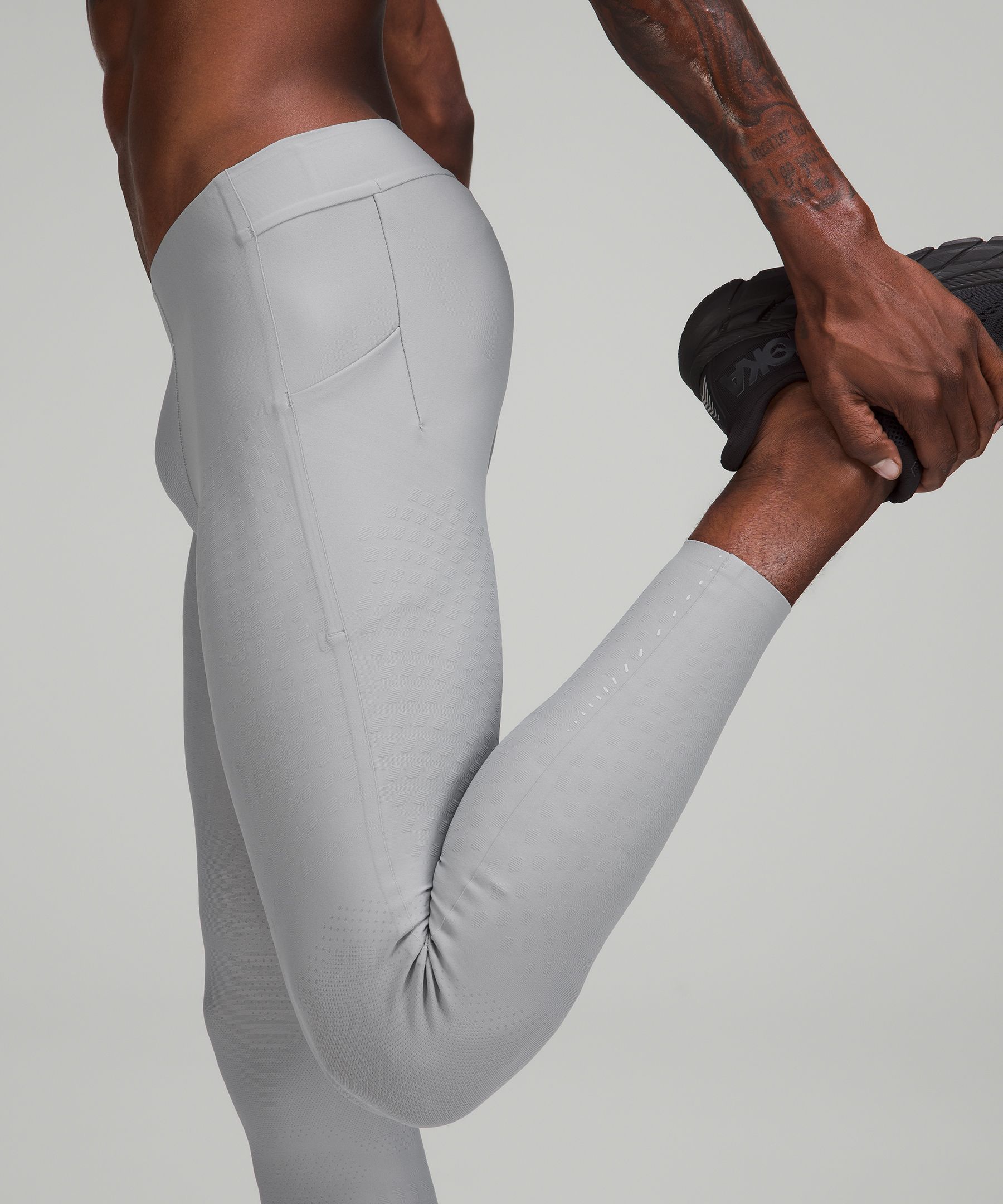 SenseKnit Running Tight 28" sold by Lululemon product image thumbnail 4