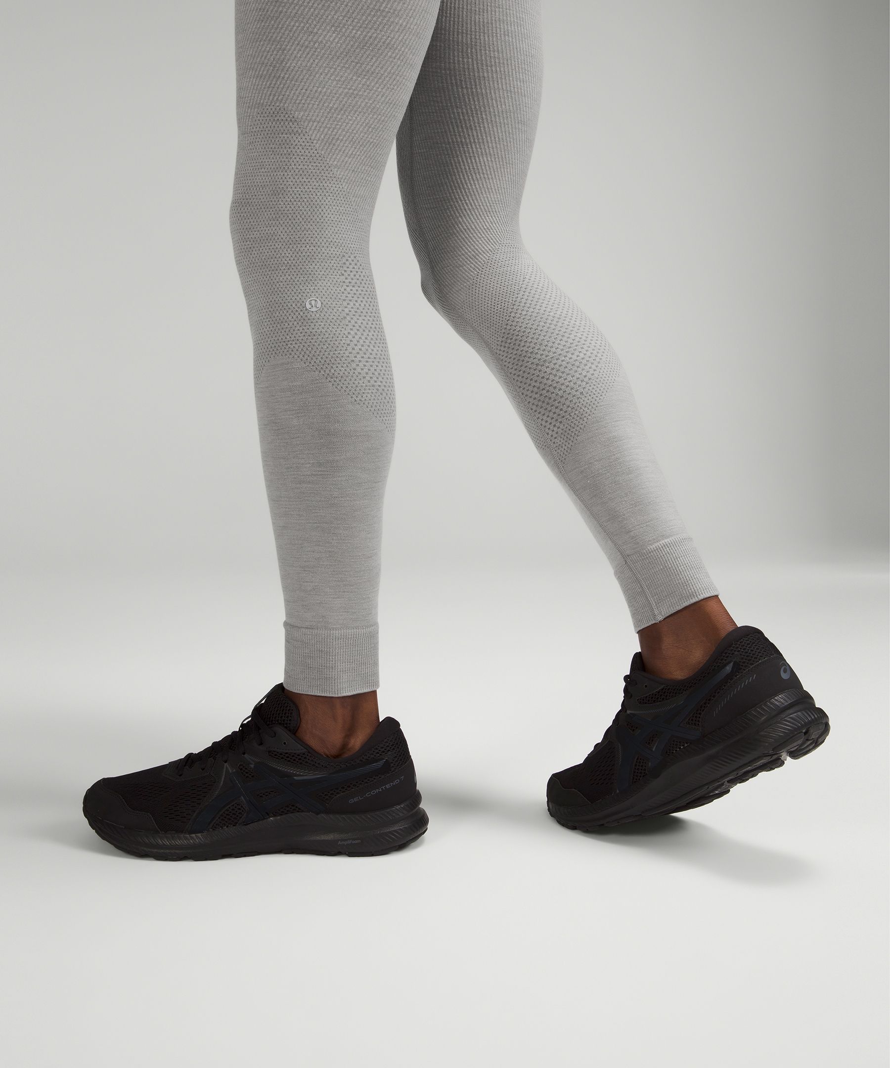 Keep the Heat Thermal Tight 27" *Online Only sold by Lululemon product image thumbnail 4
