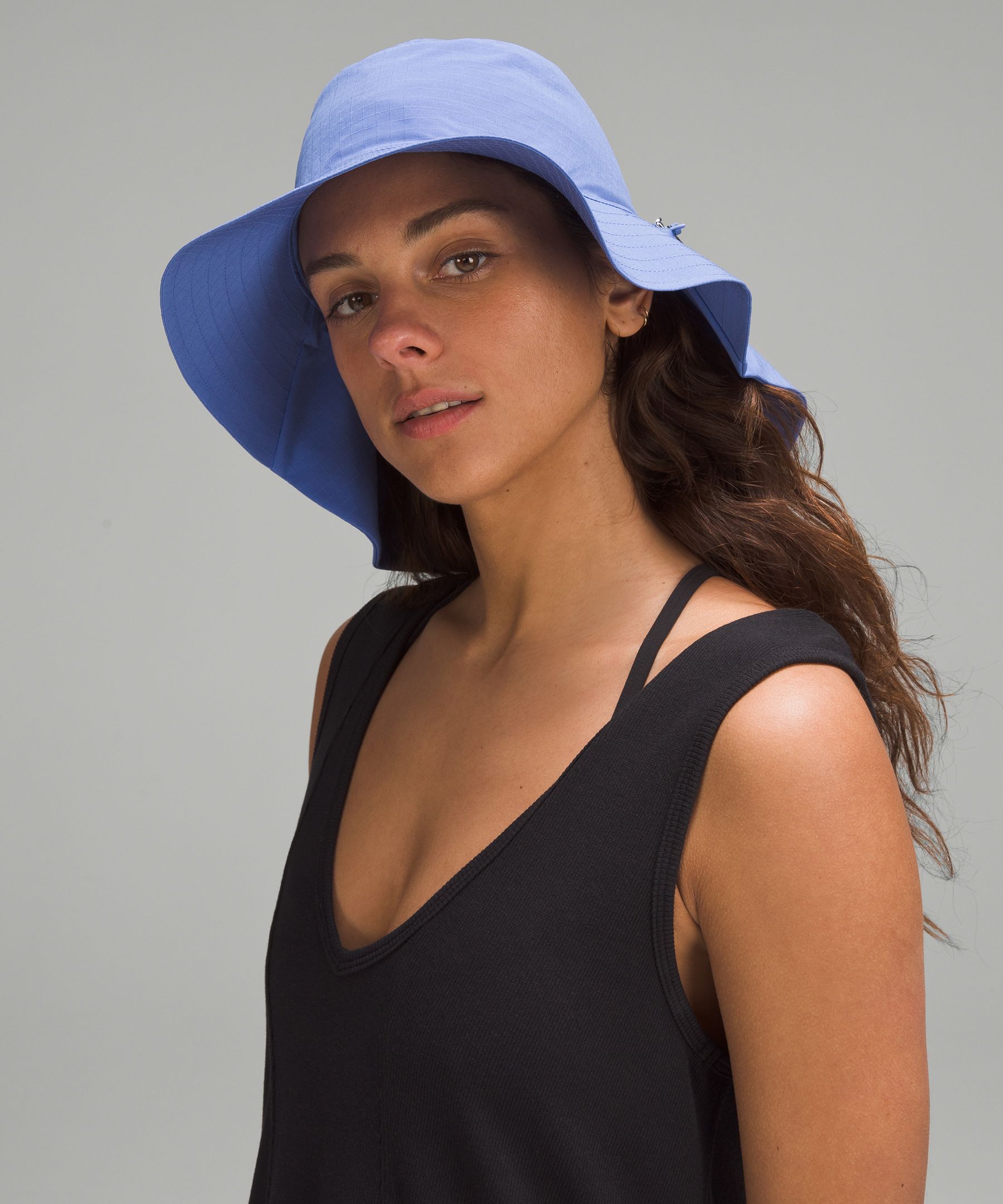 Women's Cinchable Wide Brim Bucket Hat sold by Lululemon product image thumbnail 2