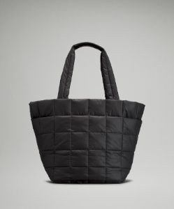 Quilted Grid Tote Bag 26L sold by Lululemon