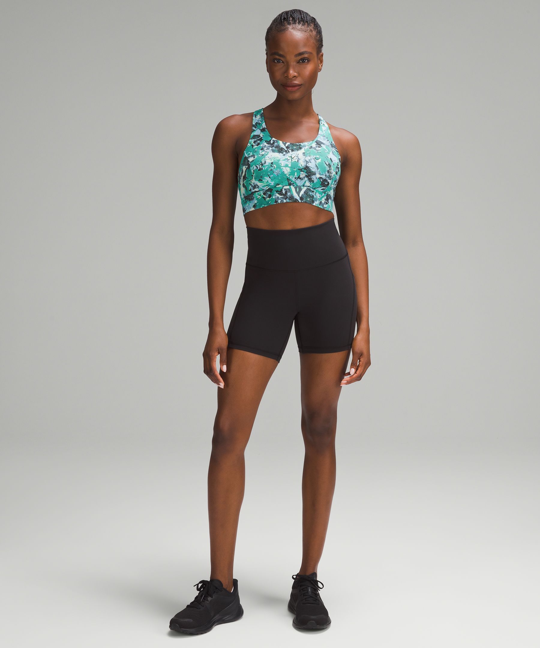 Everlux Train Bra *Medium Support, C/D Cup *Online Only sold by Lululemon product image thumbnail 3