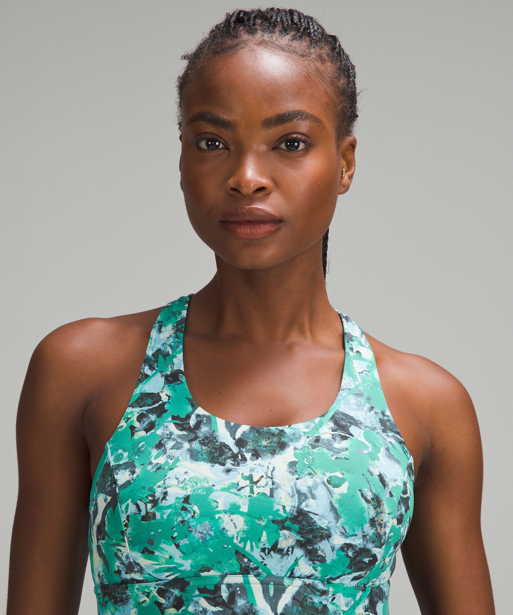 Everlux Train Bra *Medium Support, C/D Cup *Online Only sold by Lululemon product image thumbnail 4