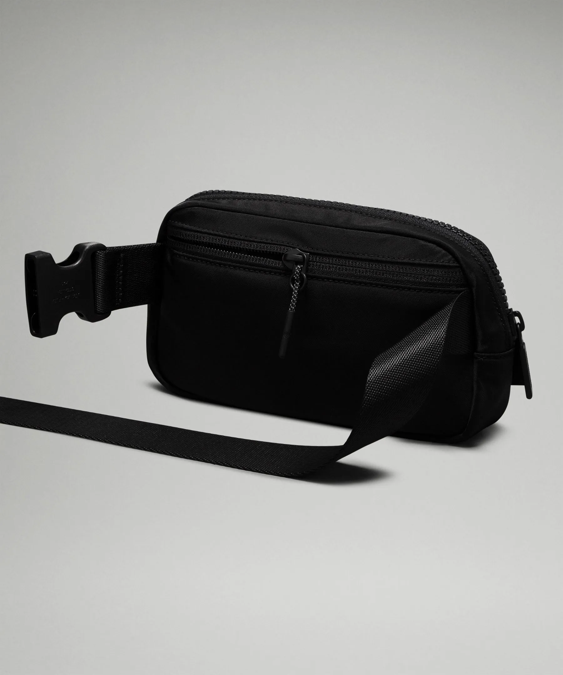 Everywhere Belt Bag Mini sold by Lululemon product image thumbnail 4