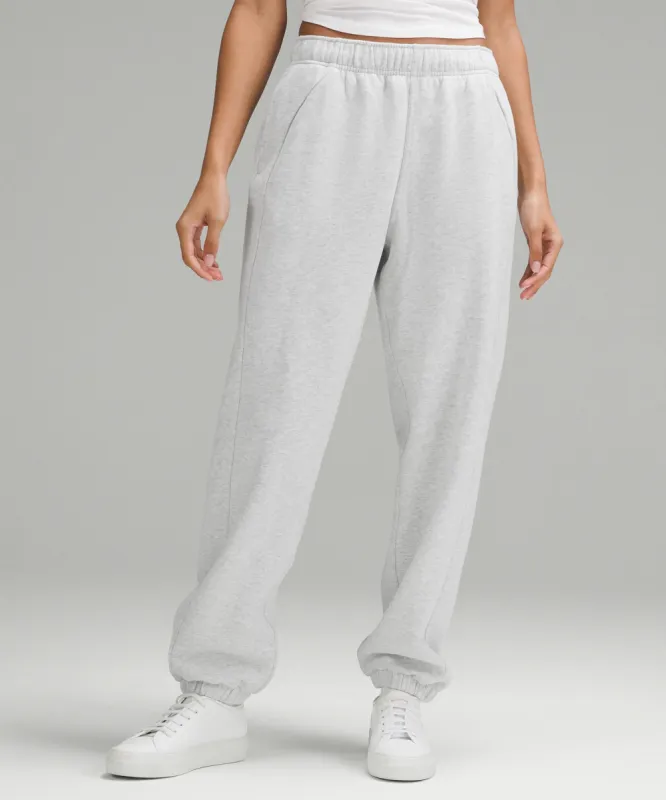 Scuba Mid-Rise Oversized Jogger *Short sold by Lululemon