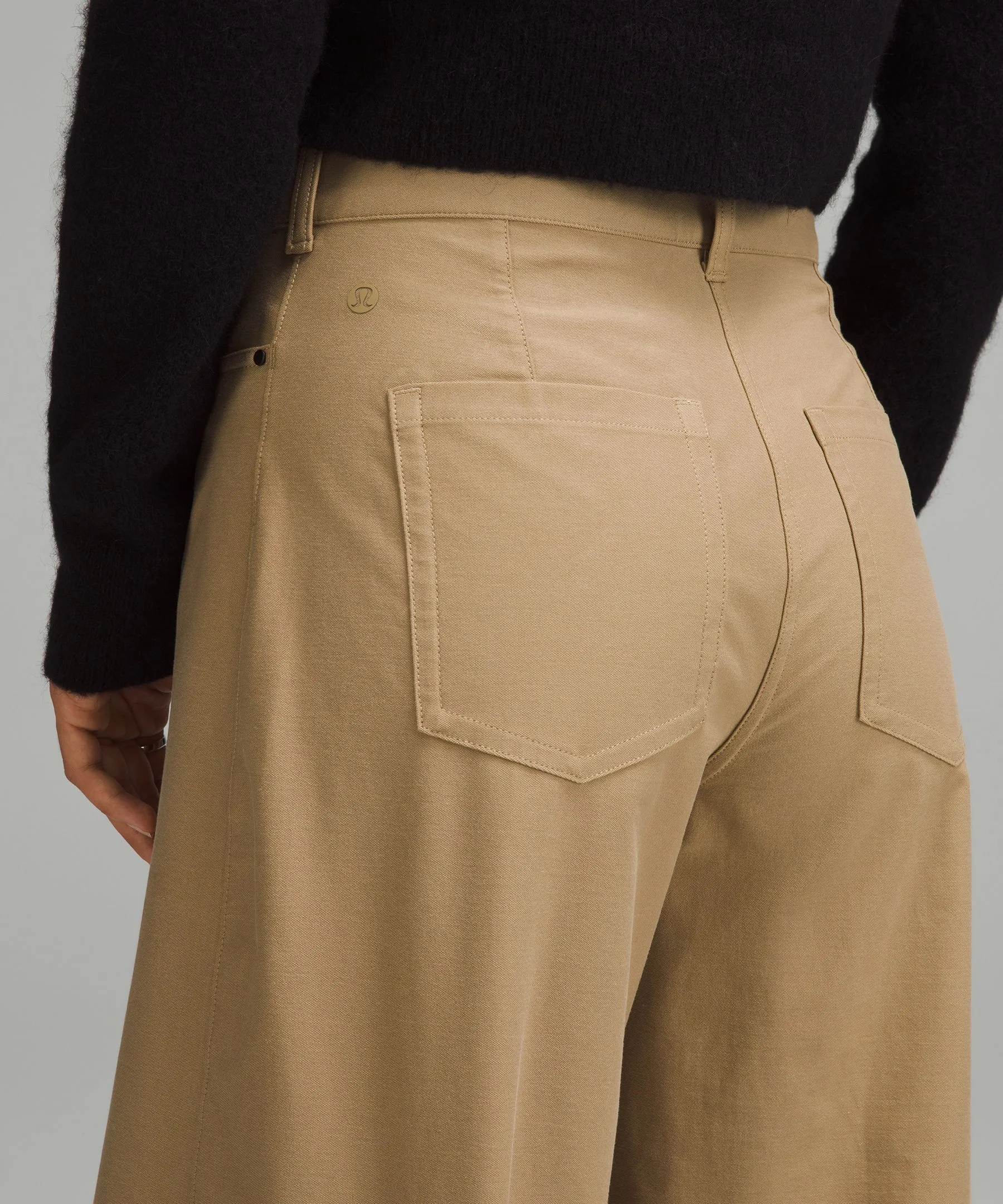 City Sleek Utilitech Extra-Wide-Leg Pant *Regular sold by Lululemon product image thumbnail 5