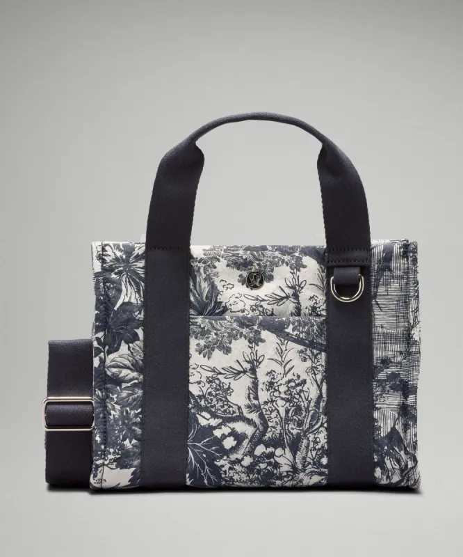 Boxy Mini Tote Bag 4.5L *Print sold by Lululemon