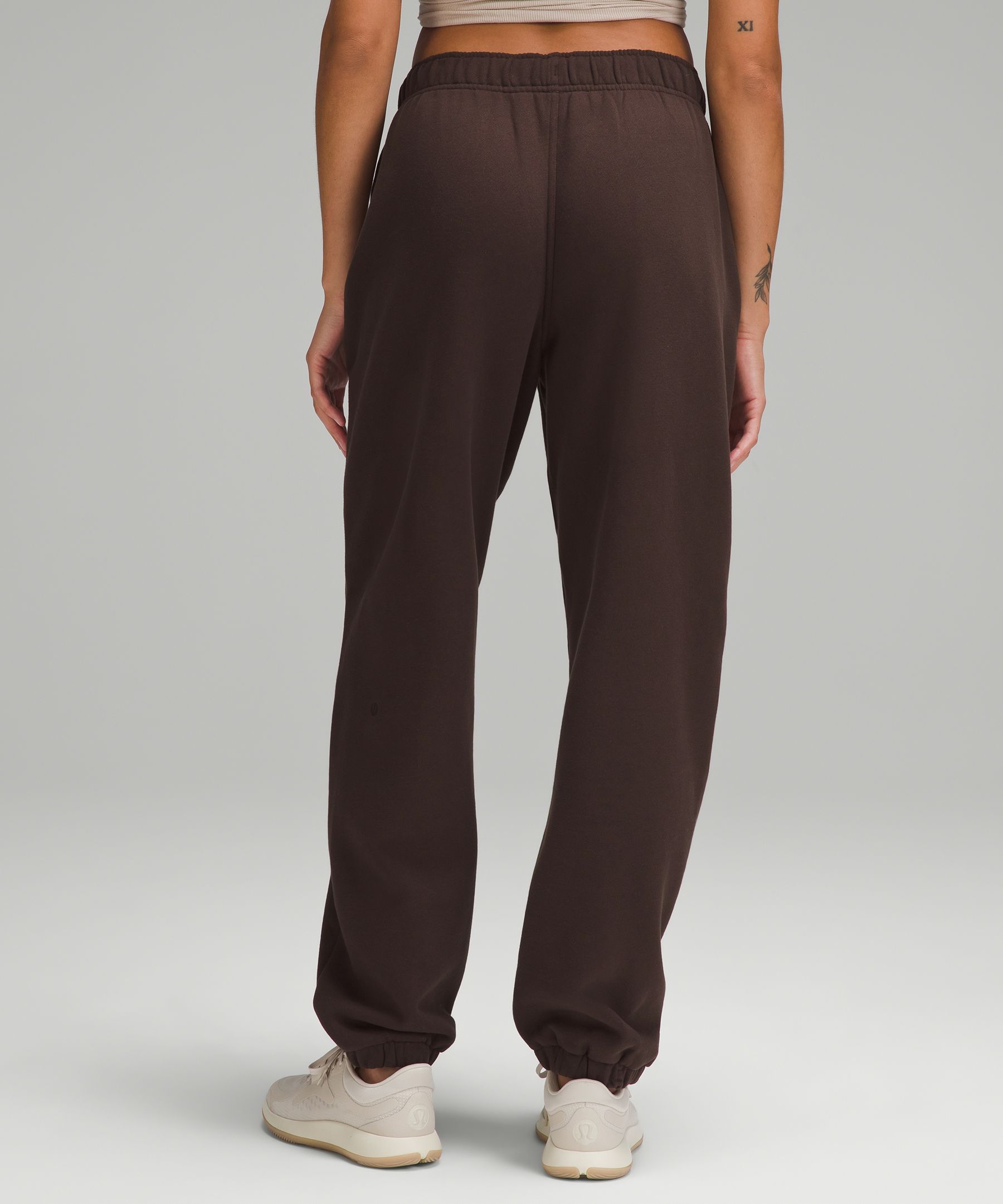 Scuba Mid-Rise Oversized Jogger sold by Lululemon product image thumbnail 3