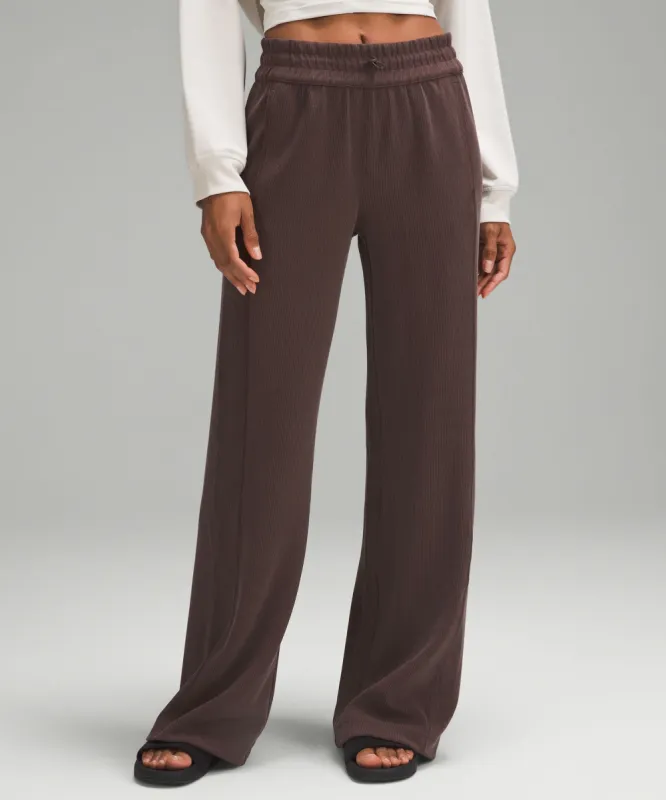 Ribbed Softstreme Mid-Rise Pant 32.5" sold by Lululemon