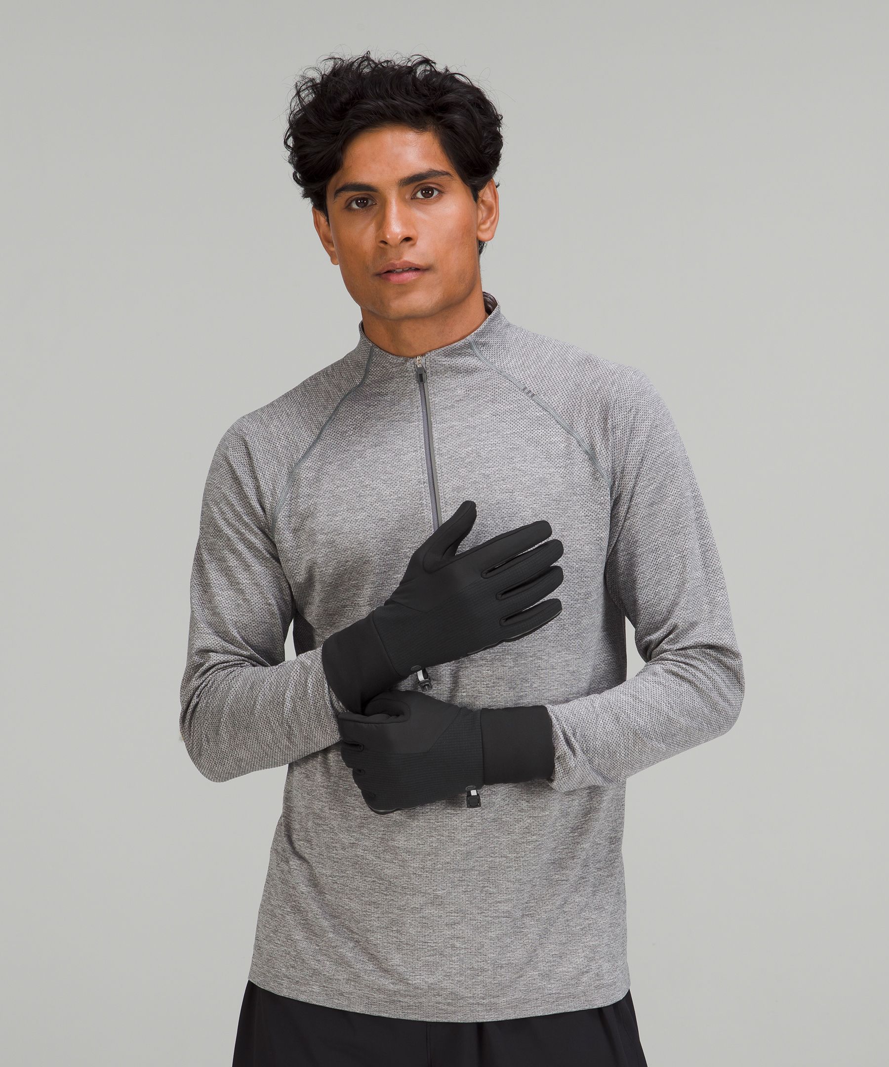Men's Cold Terrain Lined Gloves sold by Lululemon product image thumbnail 2