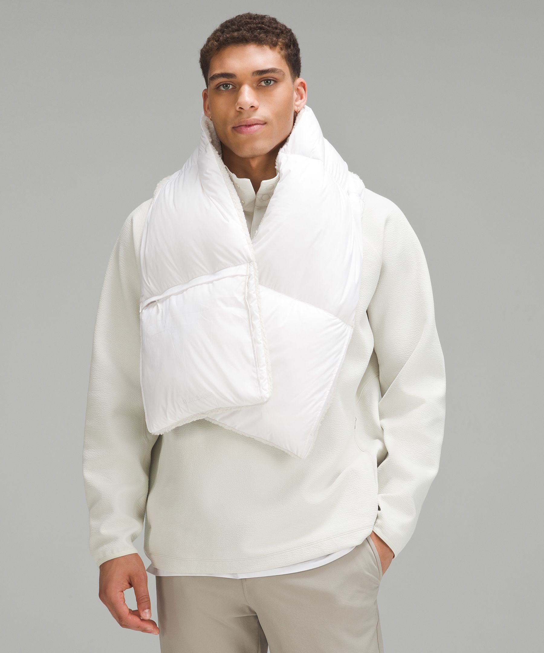 Wunder Puff Textured Fleece Scarf sold by Lululemon product image thumbnail 3