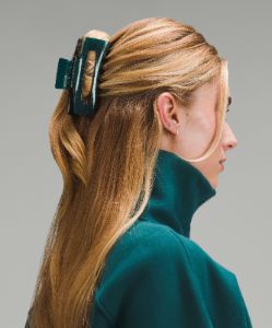 Extra Large Claw Hair Clip sold by Lululemon