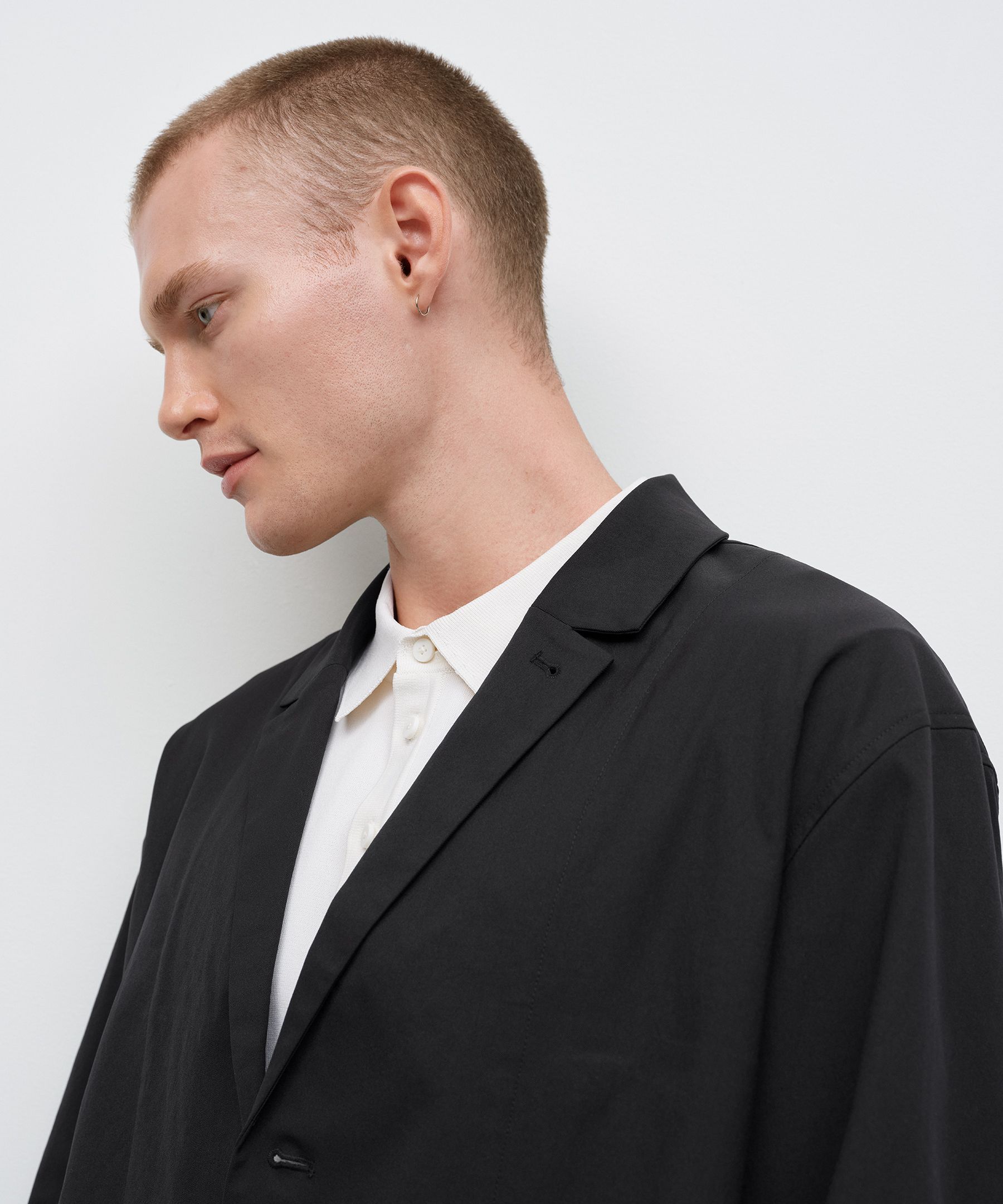 Relaxed-Fit Twill Blazer sold by Lululemon product image thumbnail 4