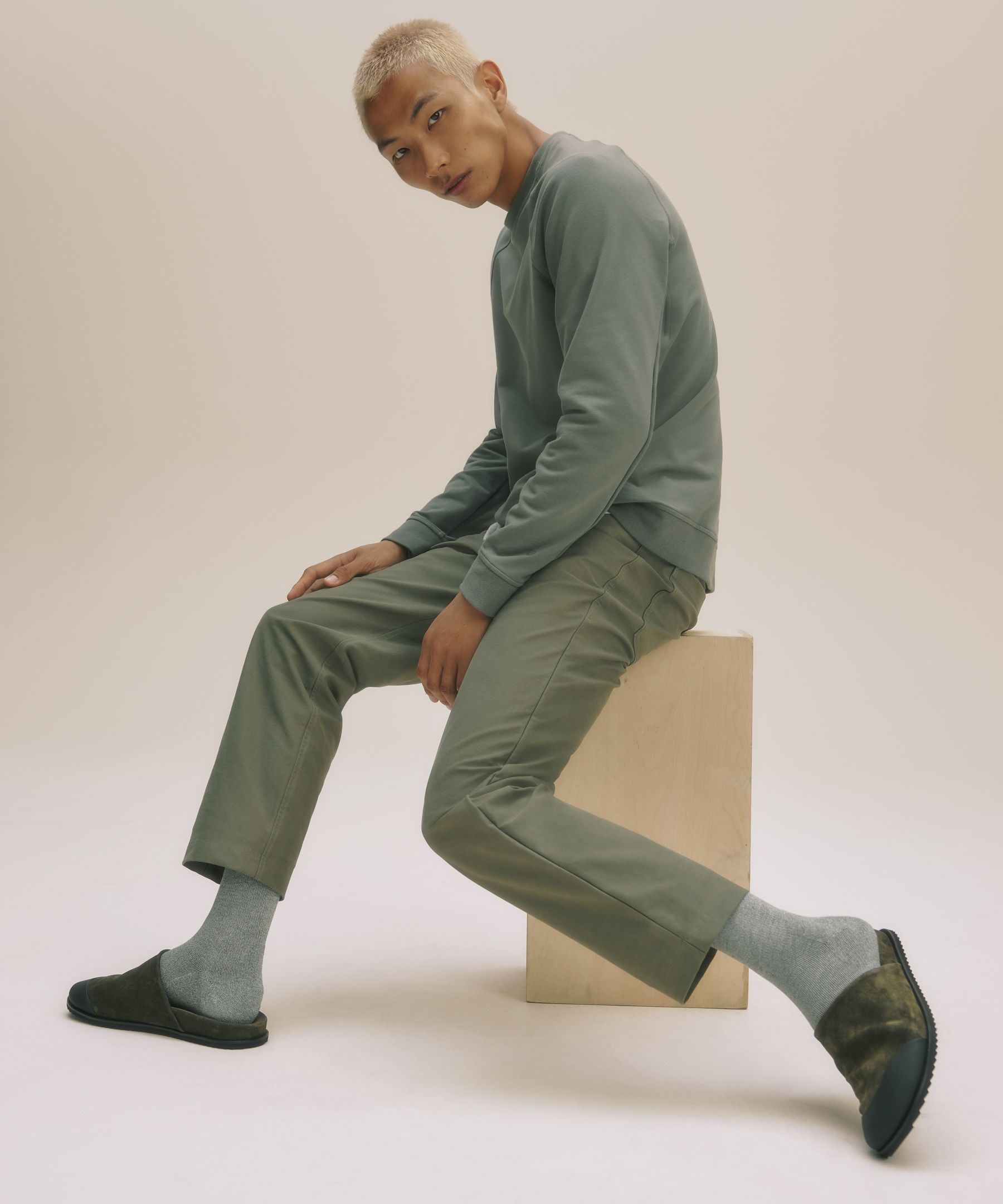 ABC Classic-Fit Pant 32" *Utilitech sold by Lululemon product image thumbnail 4