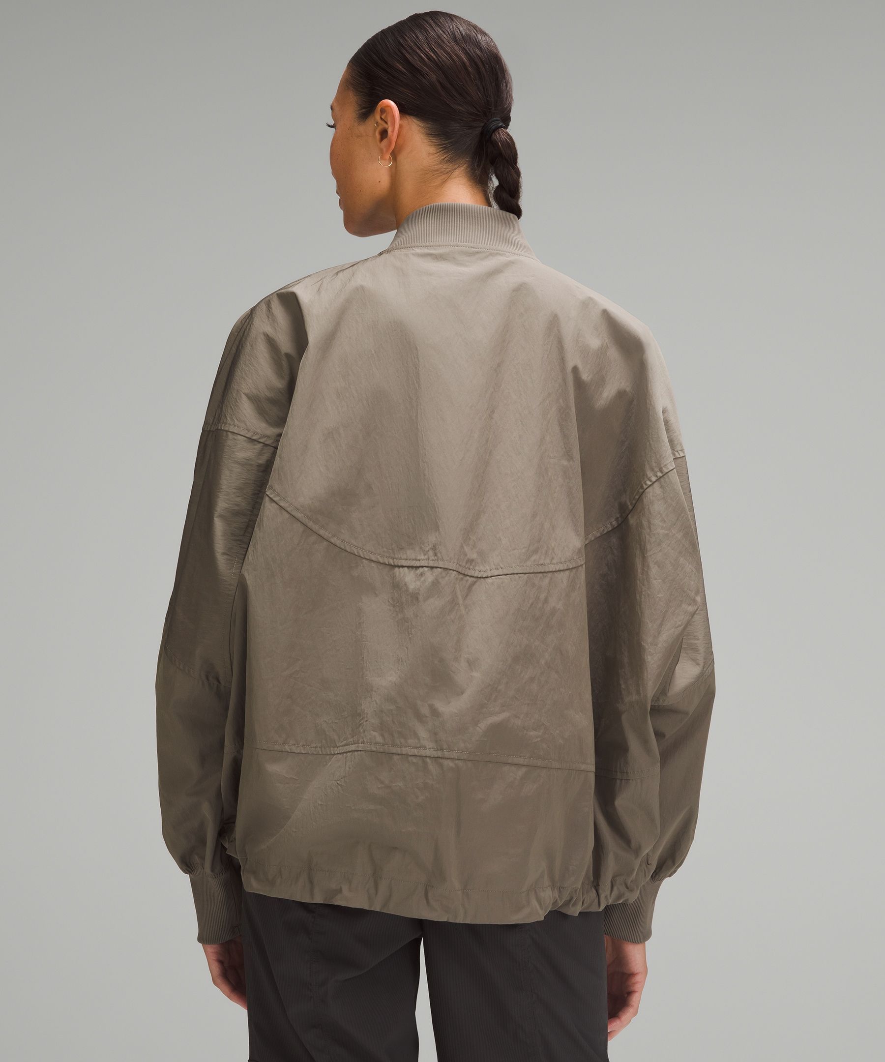 ルルレモンLightweight Hem-Cinch Bomber Jacket Lululemon Lightweight Hem-Cinch Bomber Jacket - Nomad - lulu