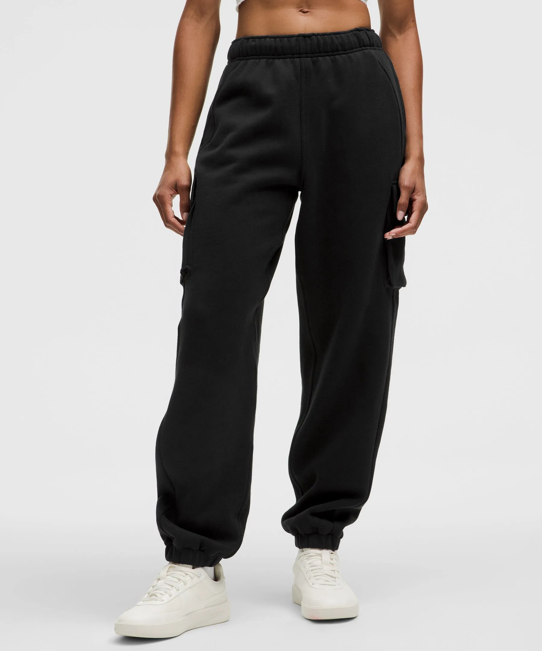 Scuba Mid-Rise Oversized Cargo Jogger *Regular sold by Lululemon
