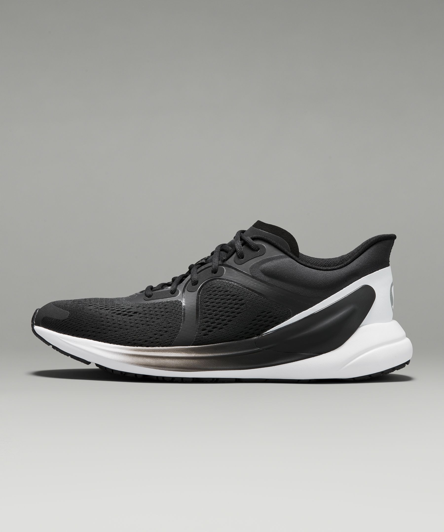 Blissfeel Women's Running Shoe sold by Lululemon product image thumbnail 4
