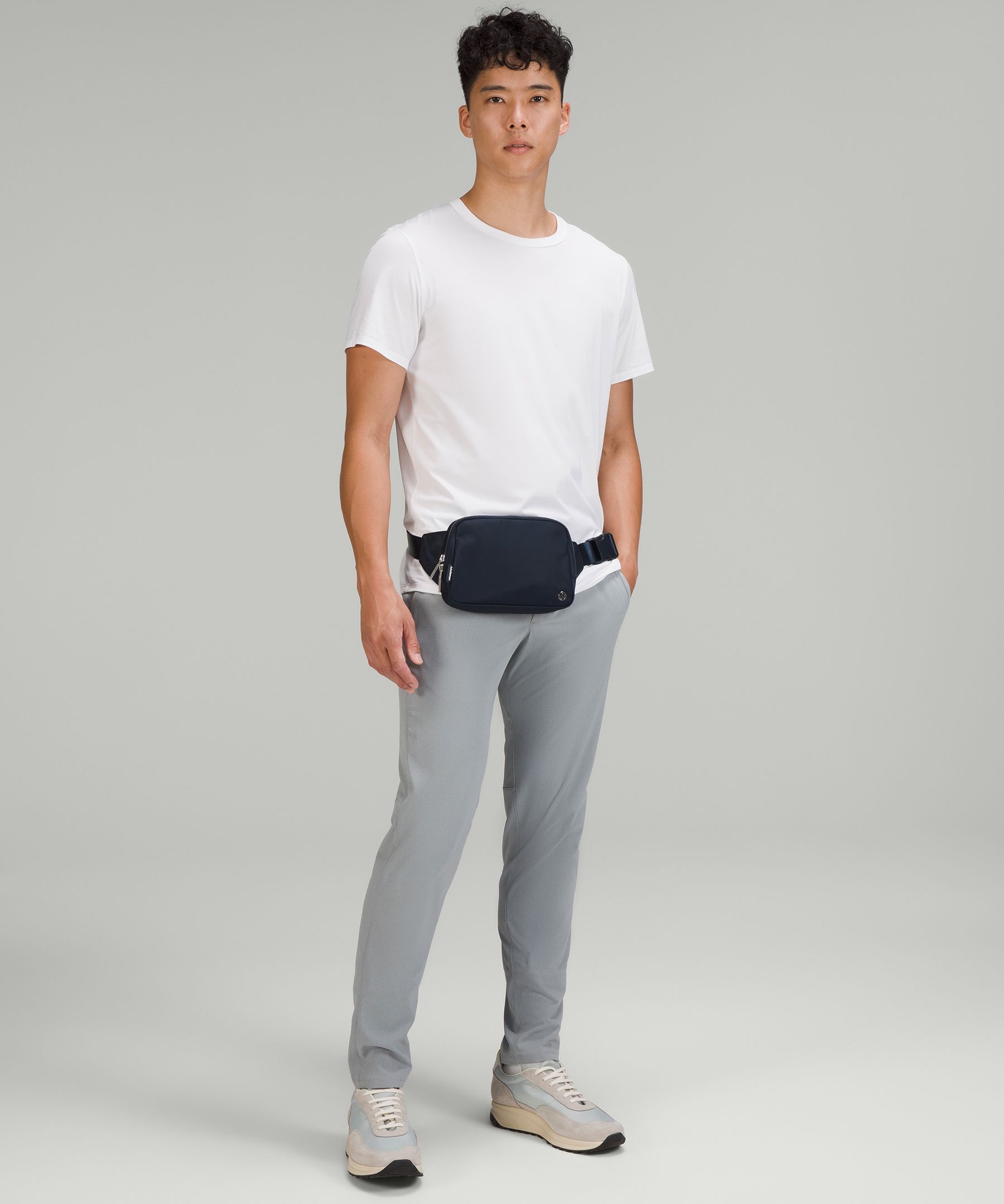 Everywhere Belt Bag Large 2L sold by Lululemon product image thumbnail 2