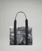 Boxy Tote Bag 10L *Print sold by Lululemon