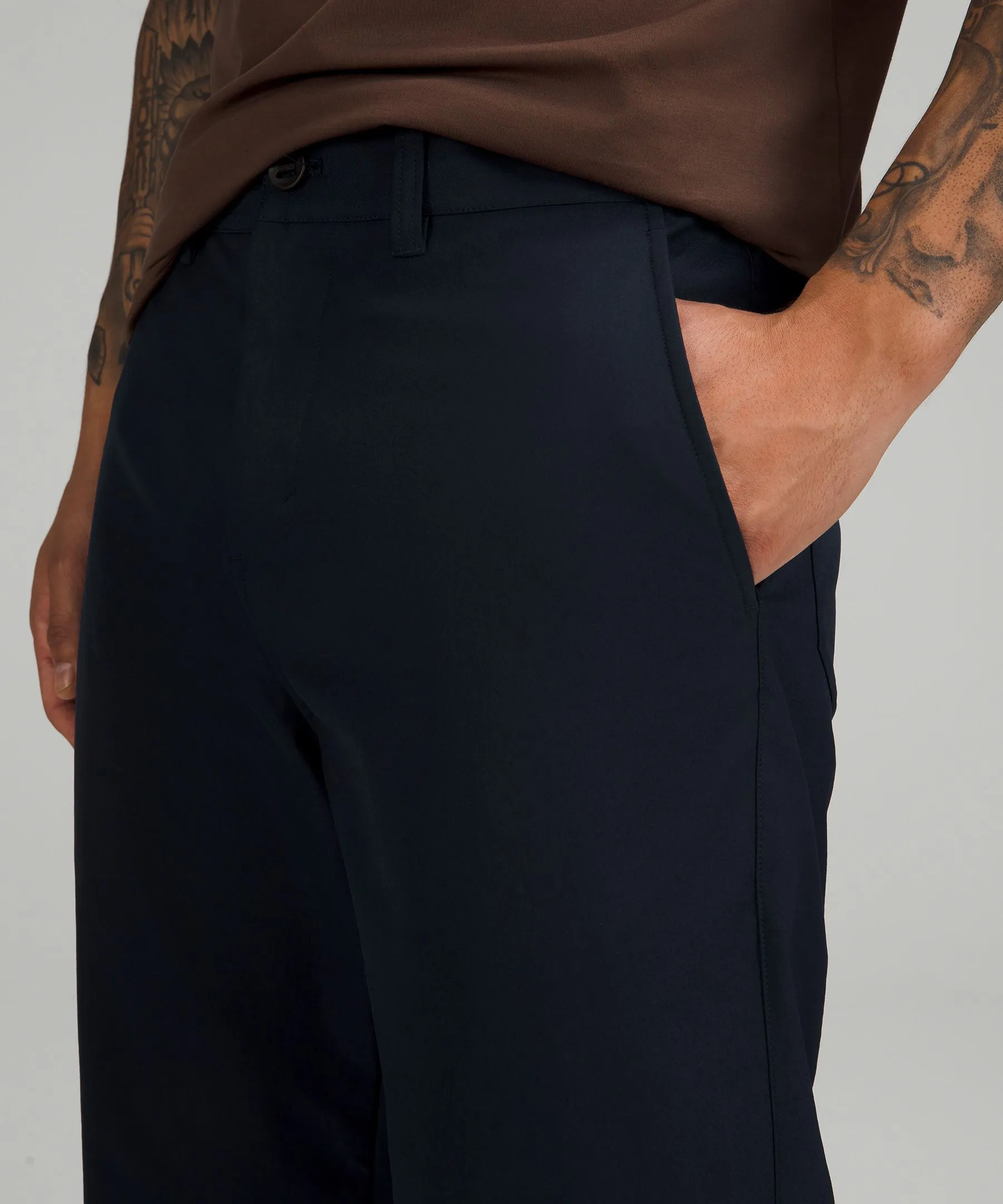 Relaxed-Tapered Smooth Twill Trouser sold by Lululemon product image thumbnail 4