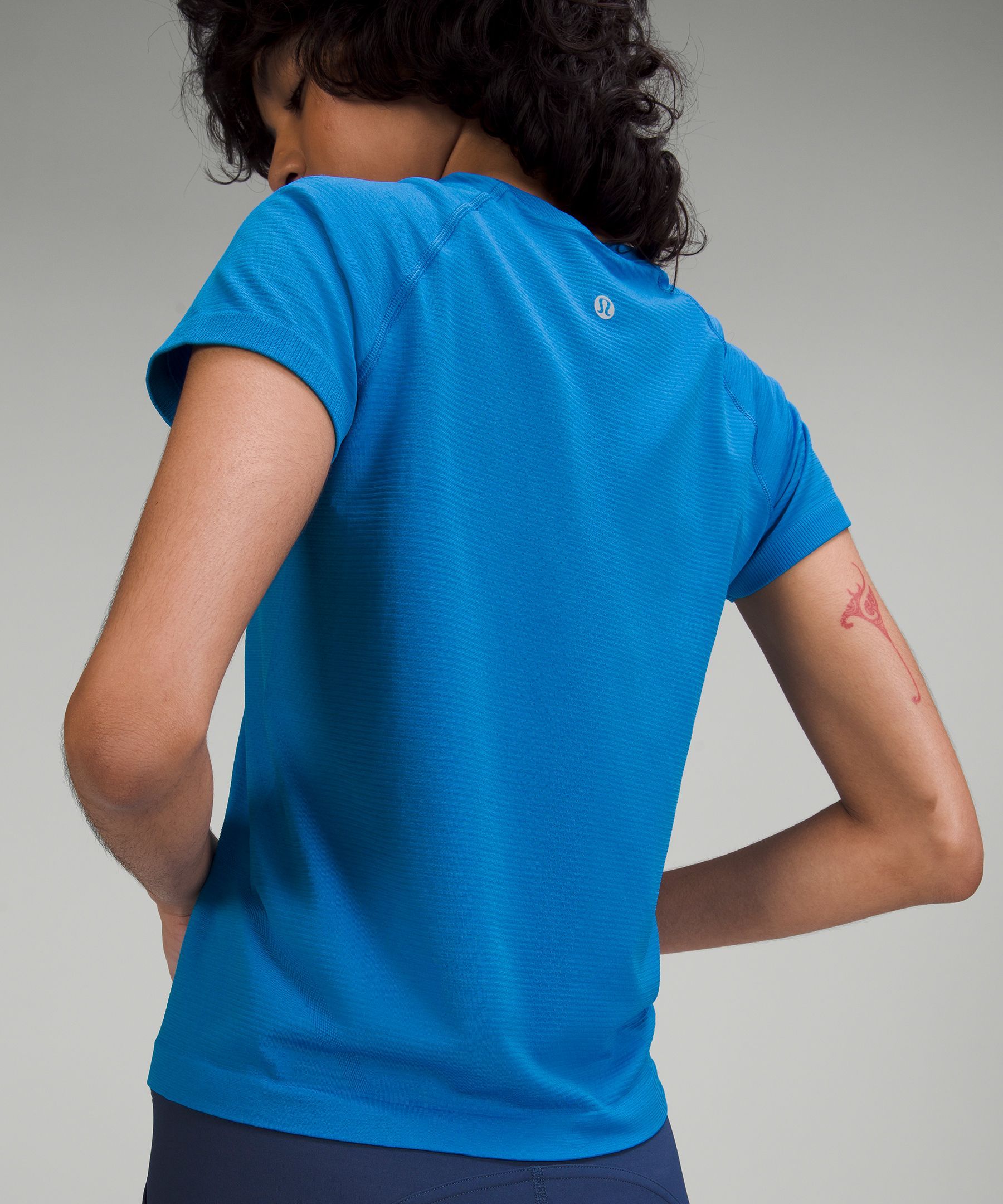 Swiftly Tech Short Sleeve Shirt 2.0 Race Length sold by Lululemon product image thumbnail 5