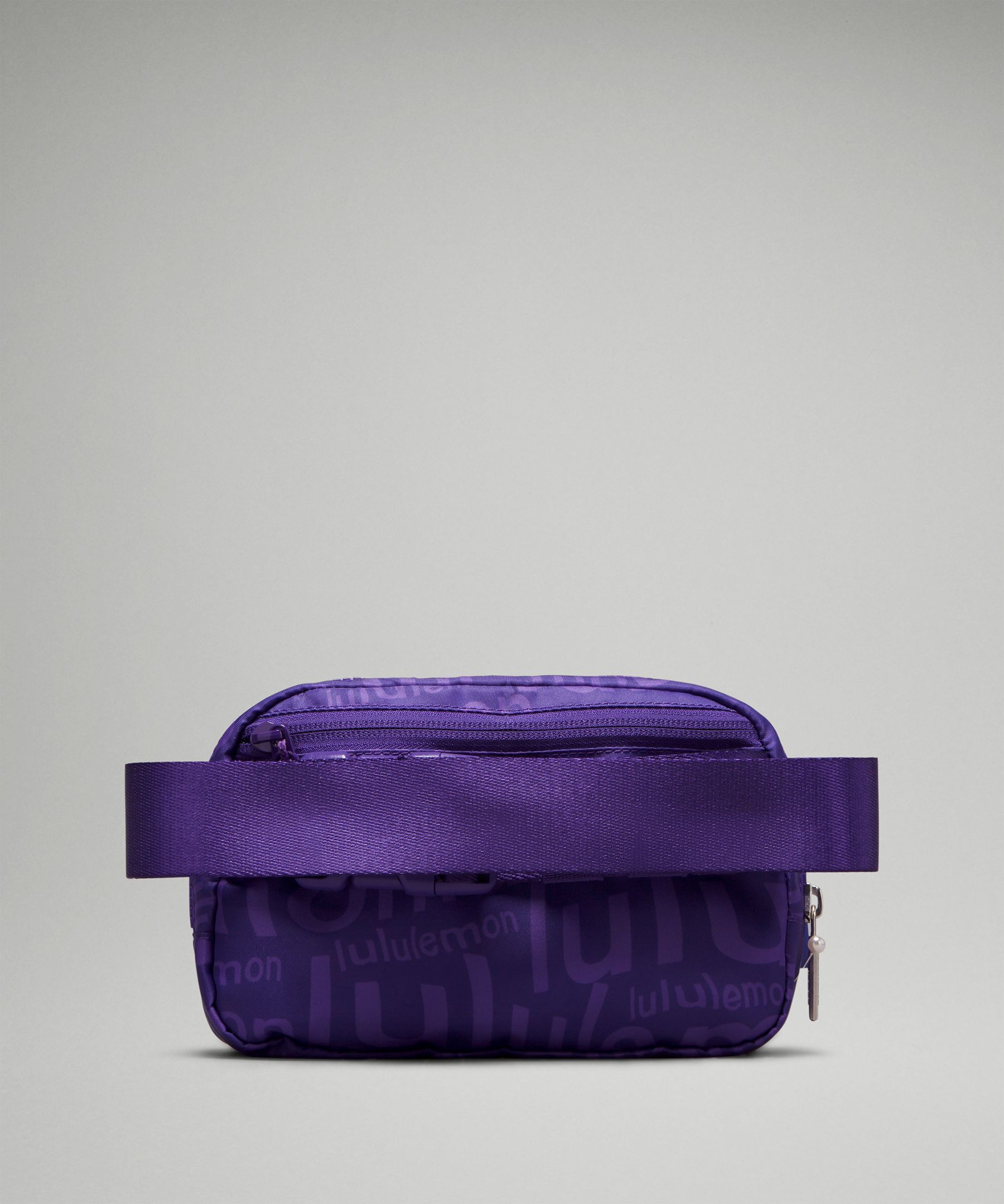 Everywhere Belt Bag sold by Lululemon product image thumbnail 3