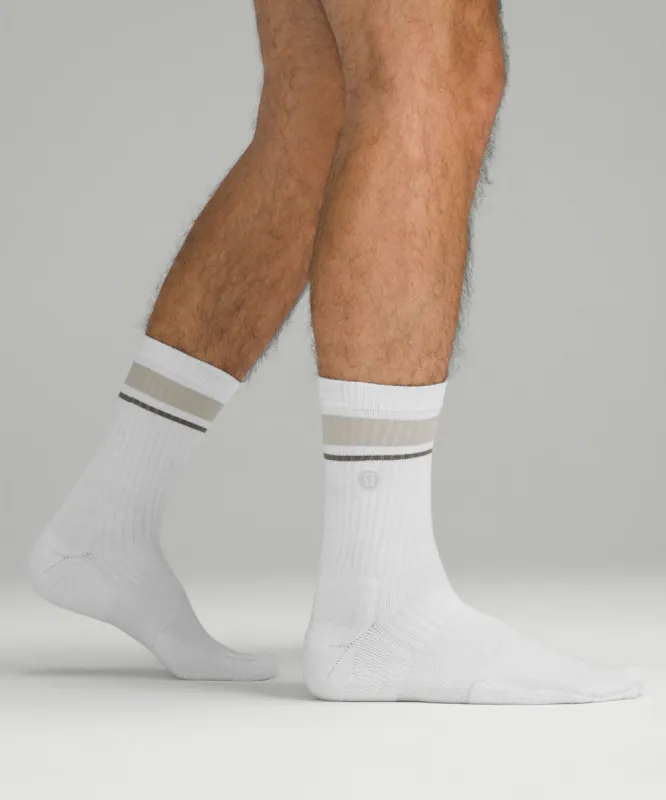 Men's Daily Stride Ribbed Comfort Crew Socks *Stripe sold by Lululemon