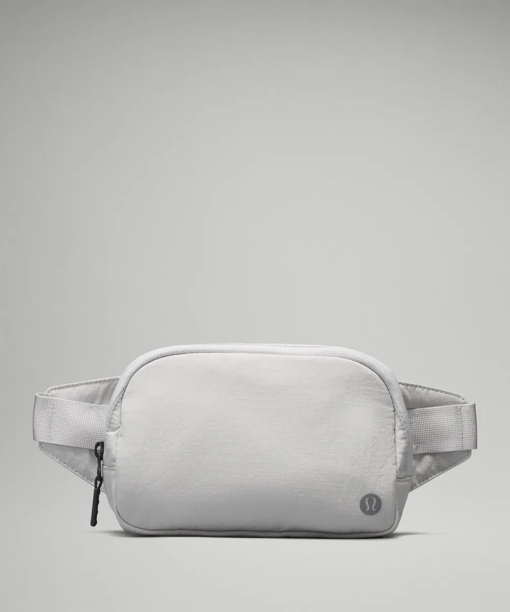 Everywhere Belt Bag 1L *Ripstop sold by Lululemon