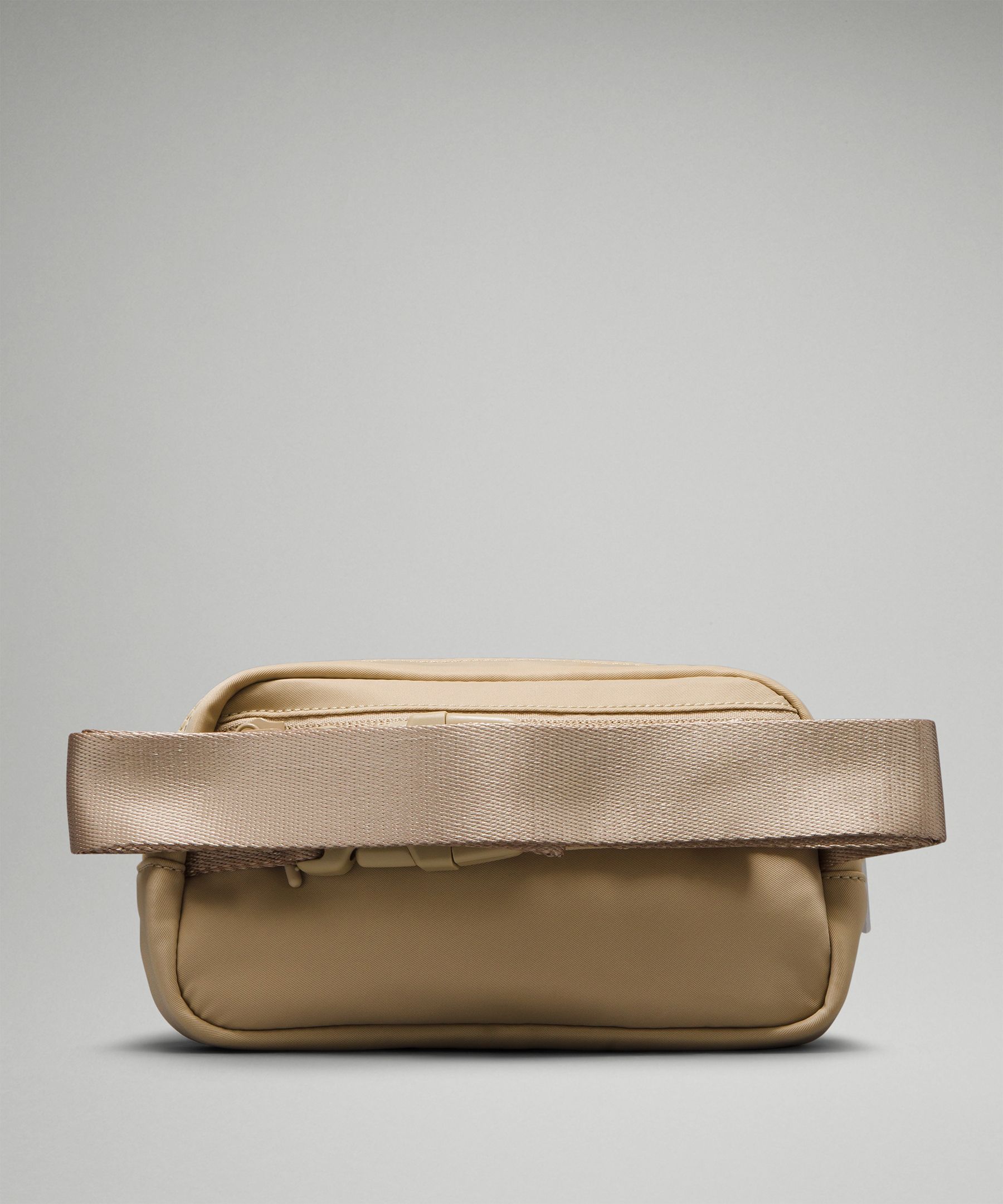 Everywhere Belt Bag Mini sold by Lululemon product image thumbnail 3