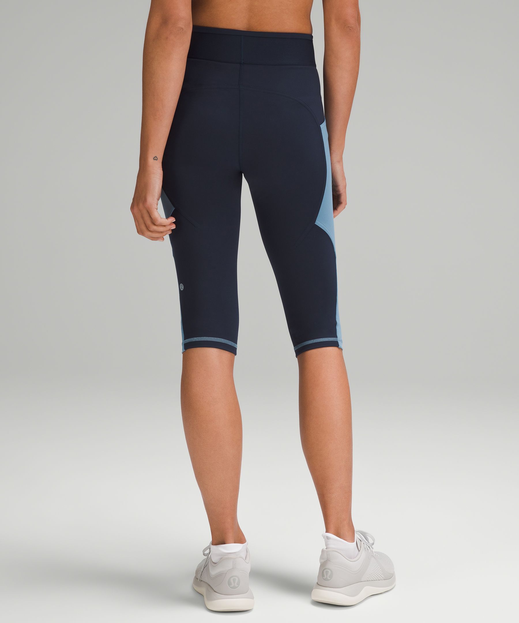 Logo Waistband Everlux Training Crop 15" sold by Lululemon product image thumbnail 3