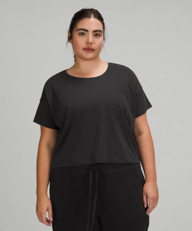 Cates T-Shirt *Online Only sold by Lululemon