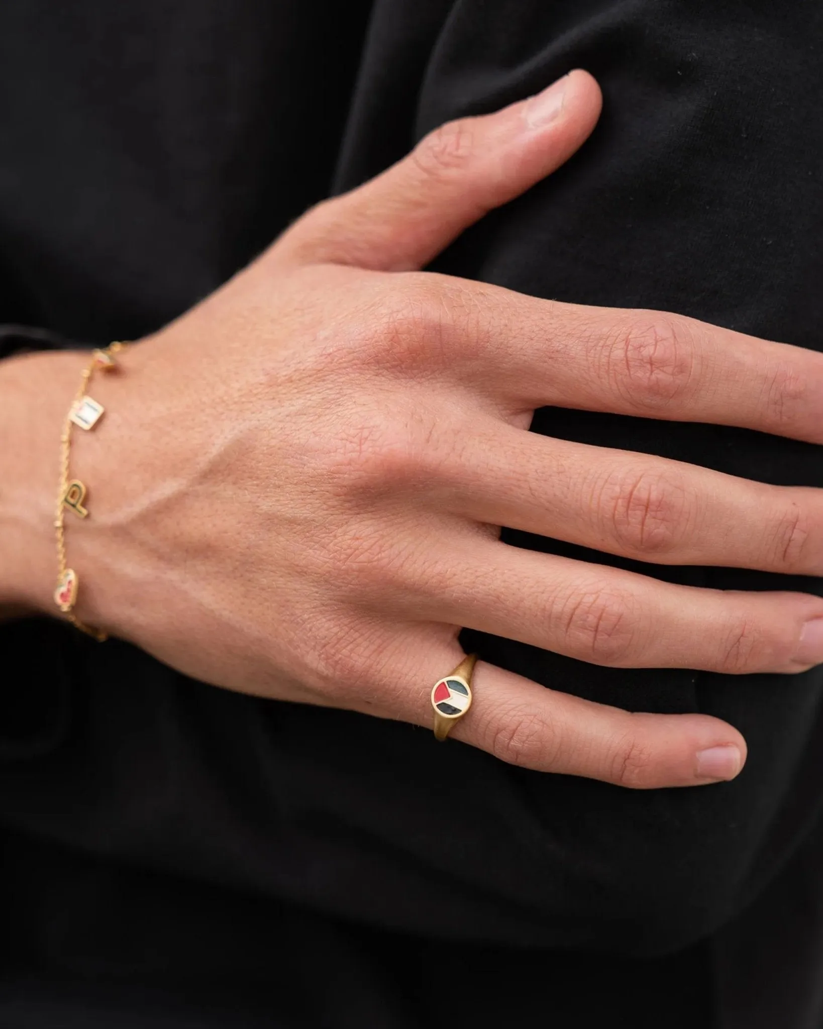 Pali Flag Signet Ring Gold sold by PaliRoots product image thumbnail 3