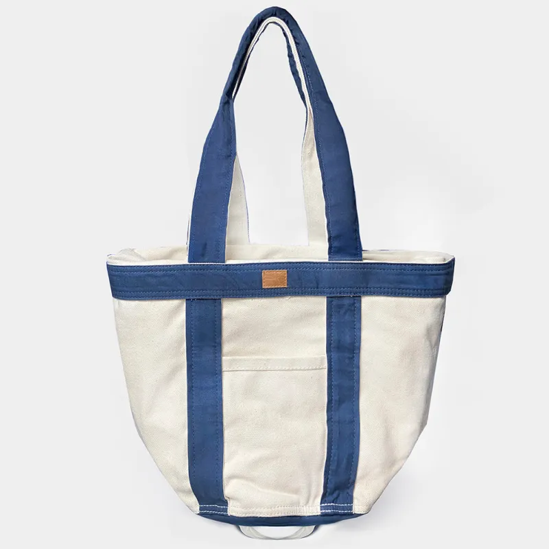 BZEN TOTE18-12ZTN NATURAL CANVAS BODY WITH NAVY TRIM ZIP TOP 18"W x 12"H TOTE BAG-20OZ-NAVY sold by Bzen