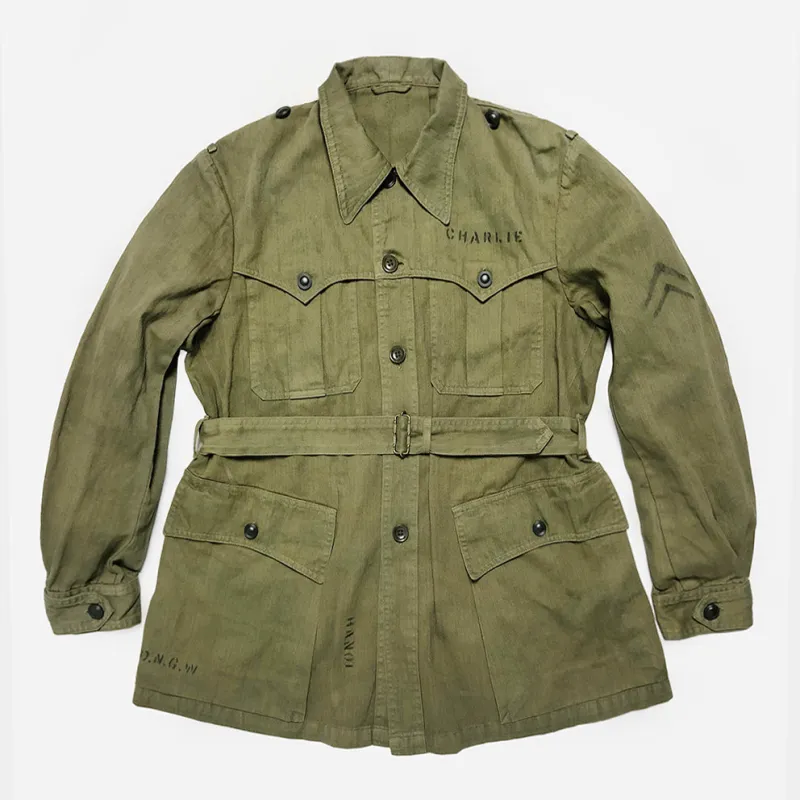 BZEN UNARMY - M.3243 VERDUN REGULAR FIT FRENCH MILITARY INSPIRE JACKET-GREEN sold by Bzen