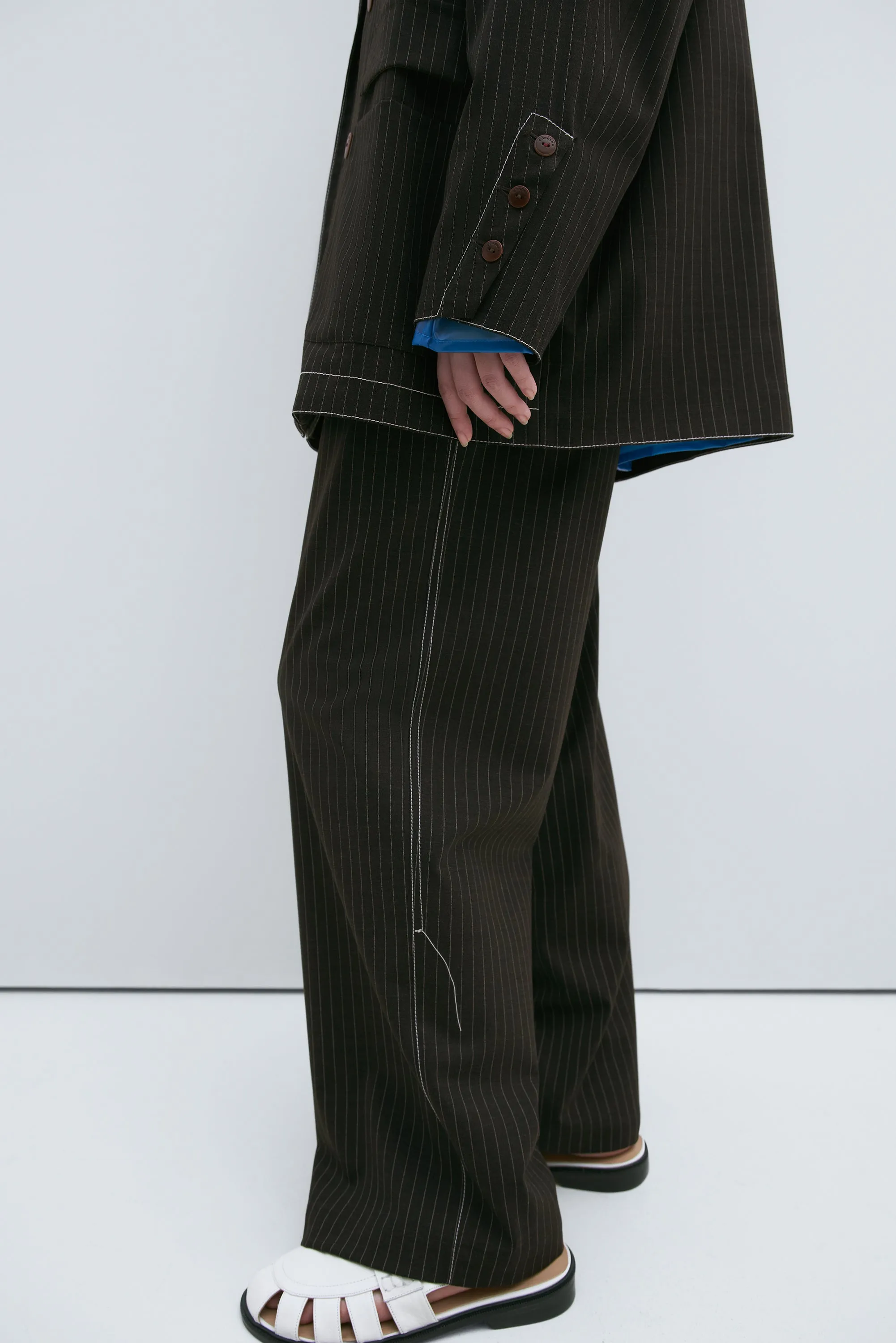 TAILORING RELAXED PANTS SHADE sold by Cordera product image thumbnail 3