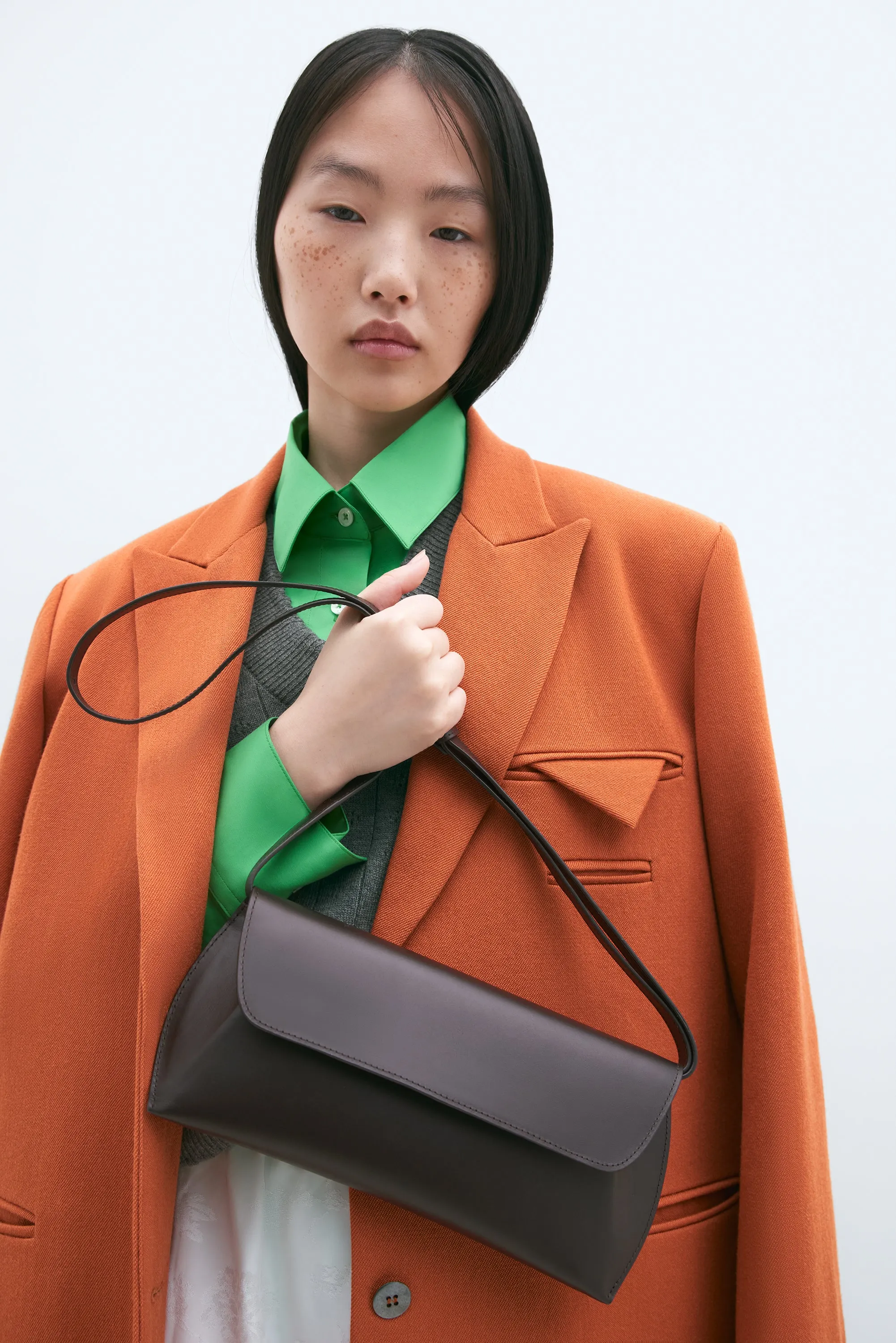 SWAN BAG ÉBANO sold by Cordera