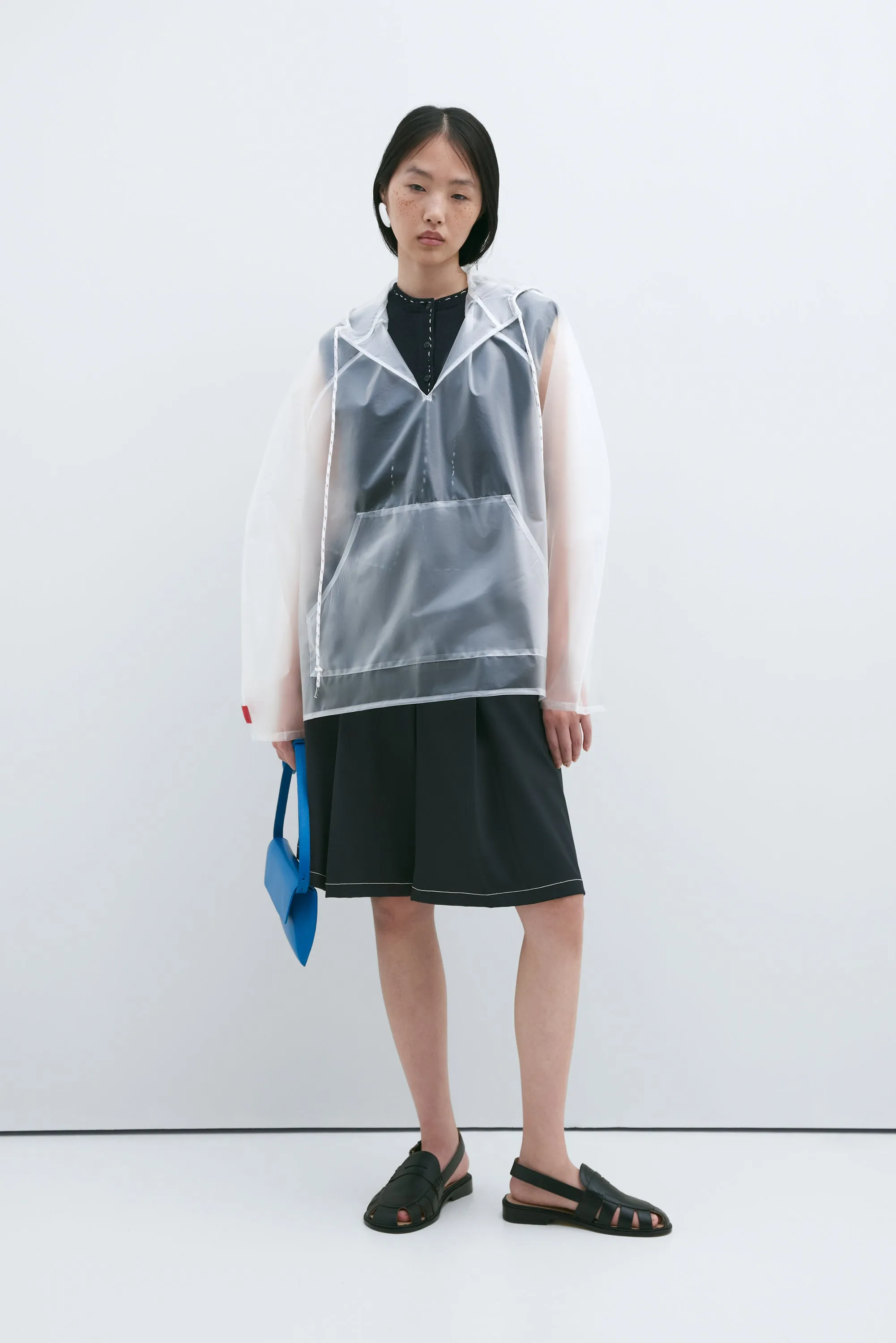 HOODED WINDBREAKER TRANSPARENT sold by Cordera