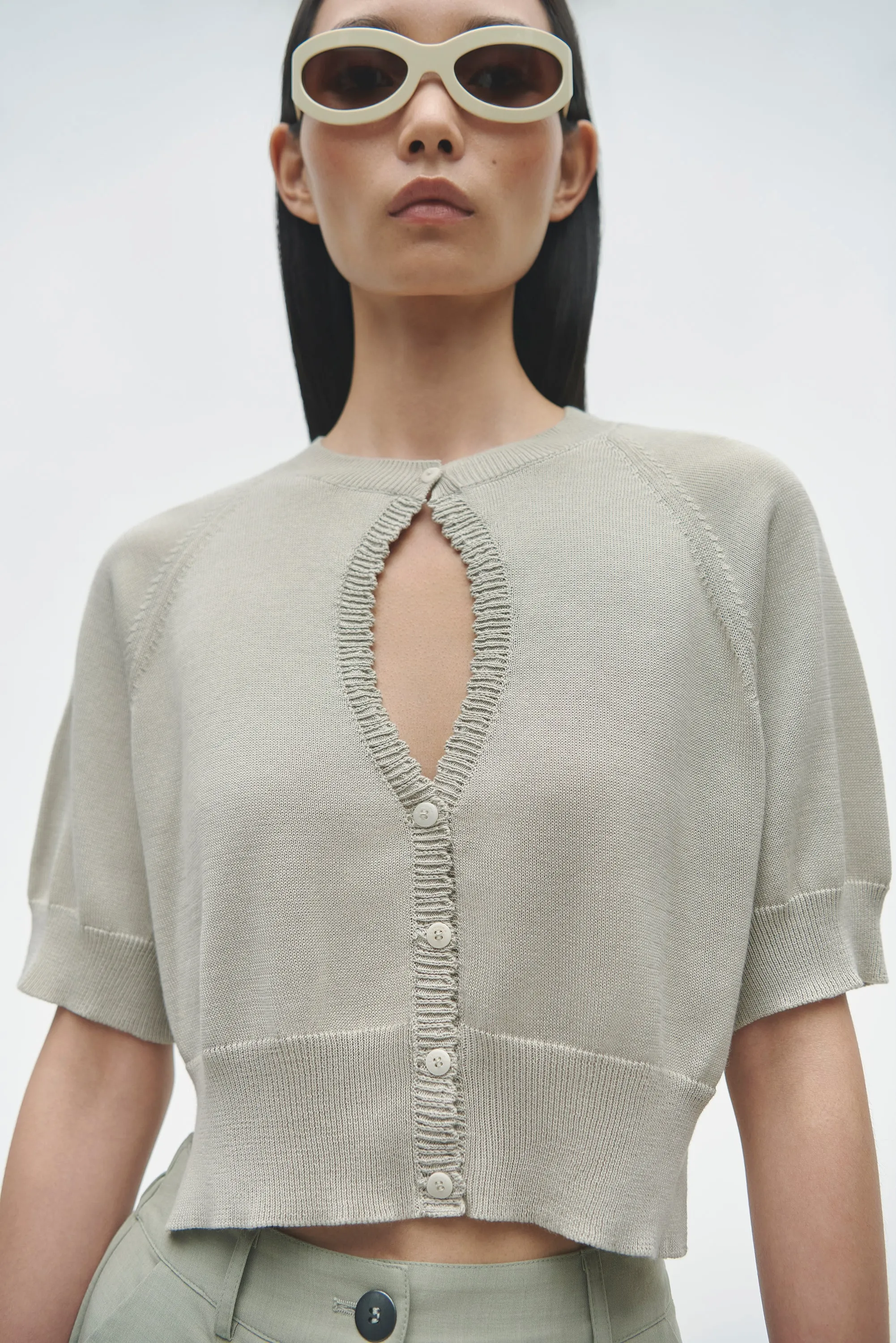 ORGANIC COTTON CUT-OUT TOP PEARL GREY sold by Cordera