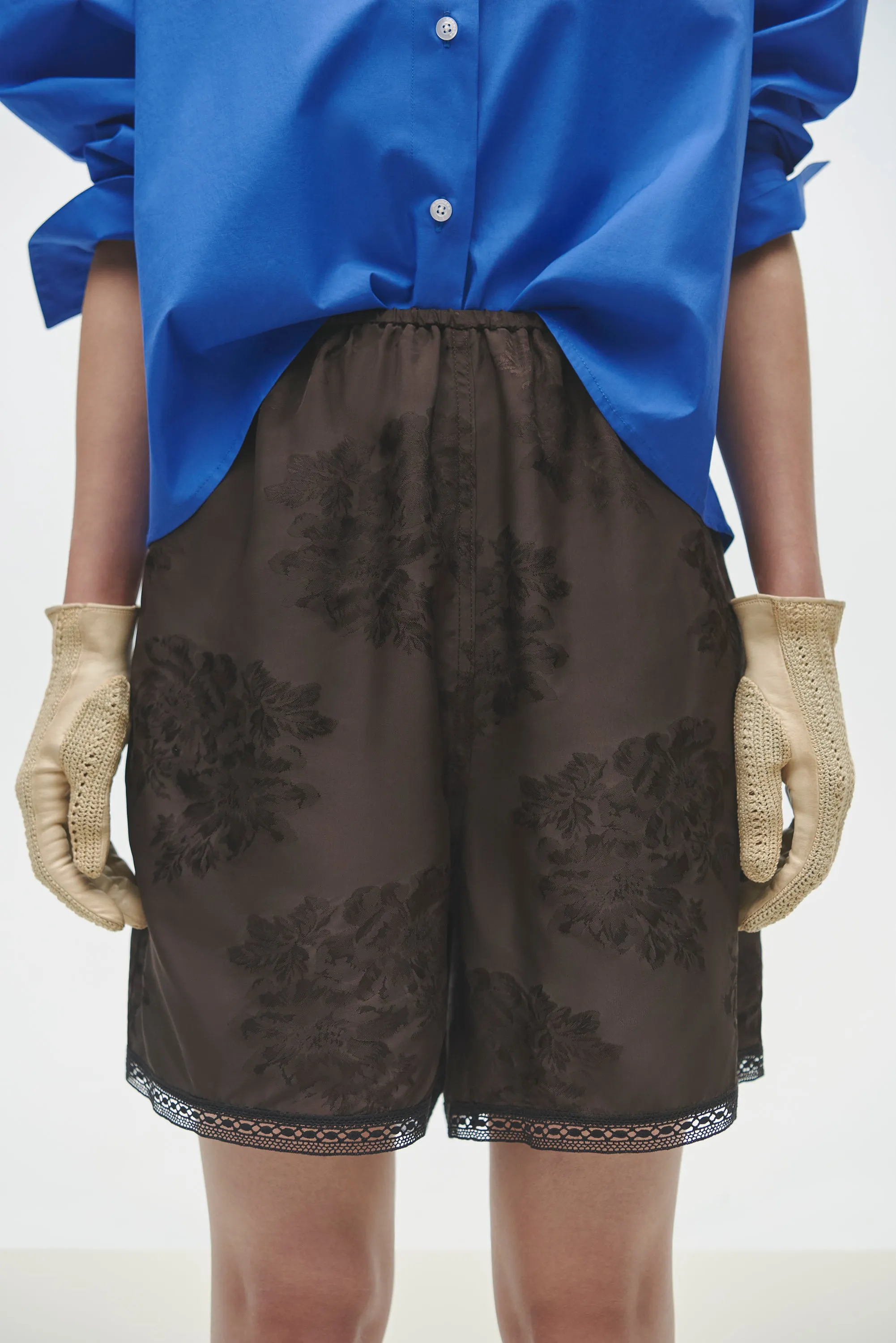 JACQUARD BERMUDA WITH LACE DARK BROWN sold by Cordera product image thumbnail 2