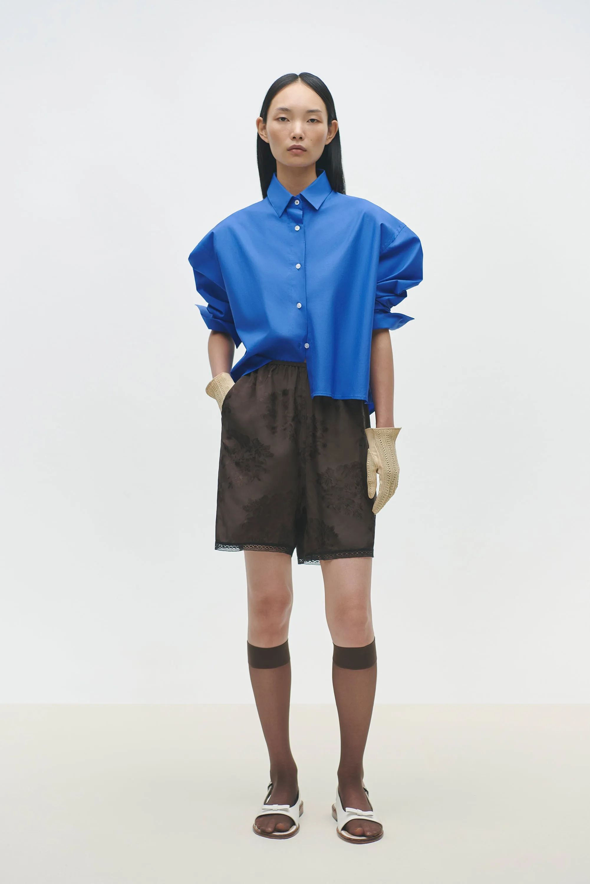 JACQUARD BERMUDA WITH LACE DARK BROWN sold by Cordera