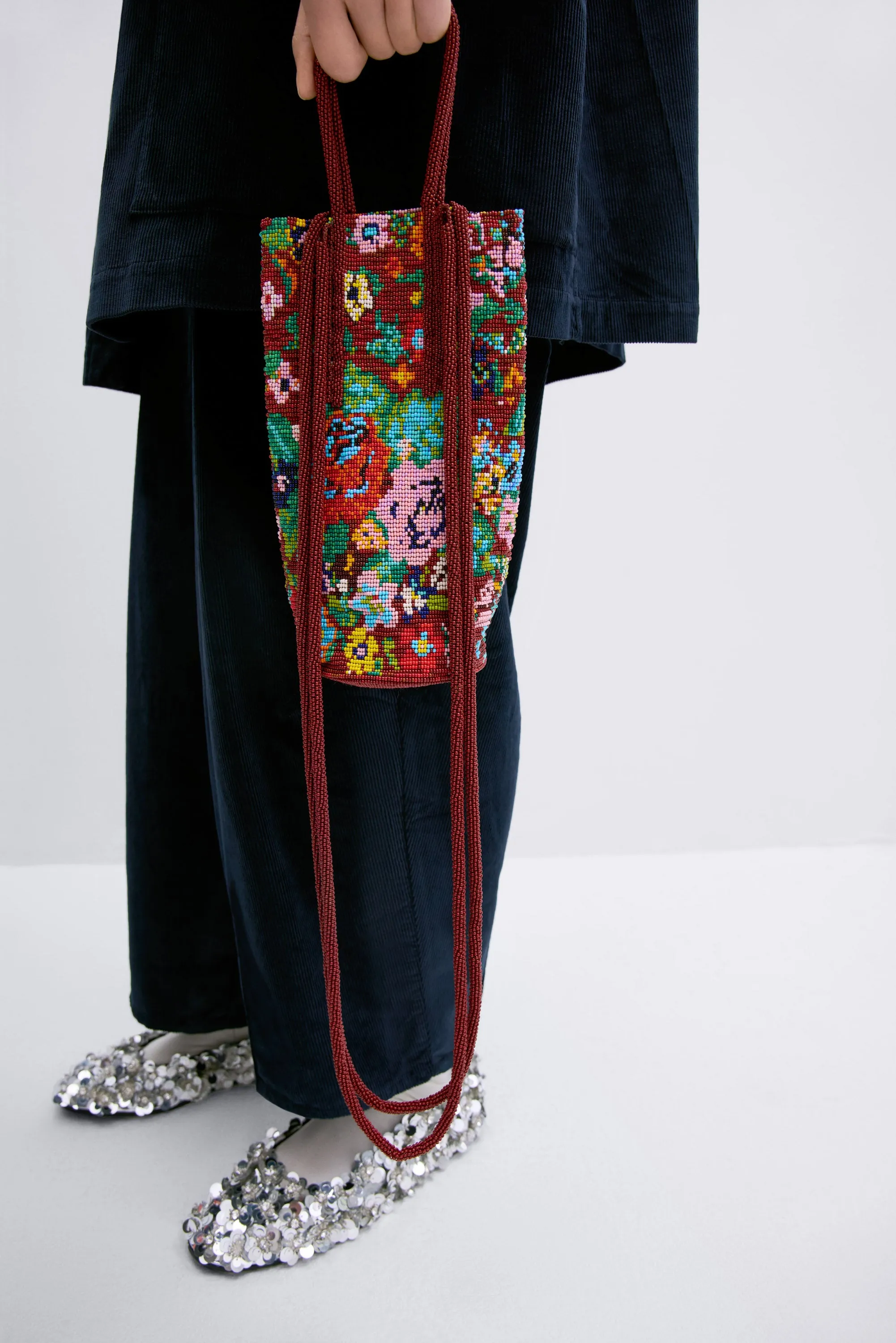 BEADED BAG FLORES sold by Cordera product image thumbnail 2
