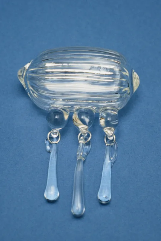 LYSANDRA BROOCH sold by Cordera