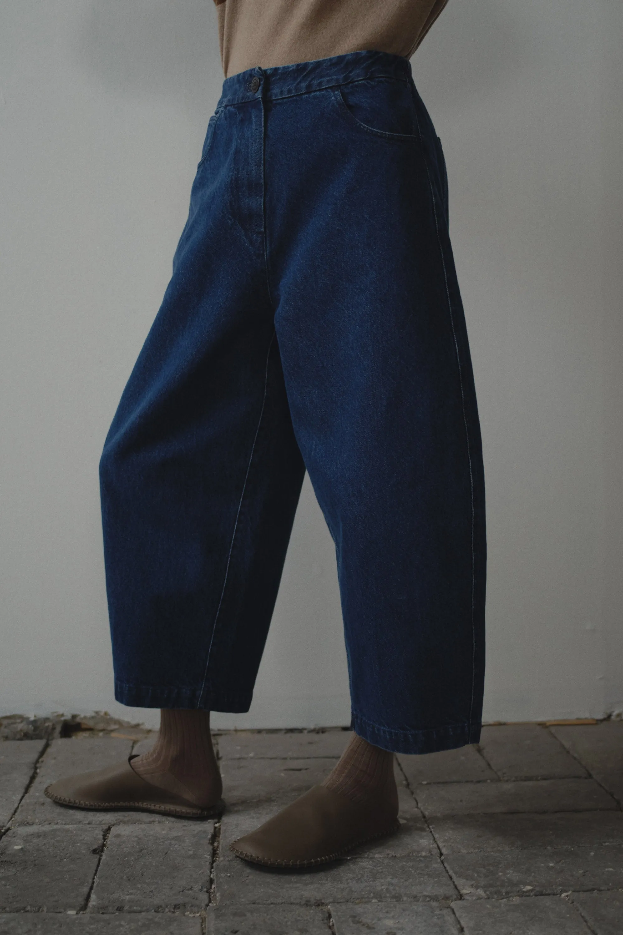 CURVED LEG PANTS sold by Cordera product image thumbnail 3