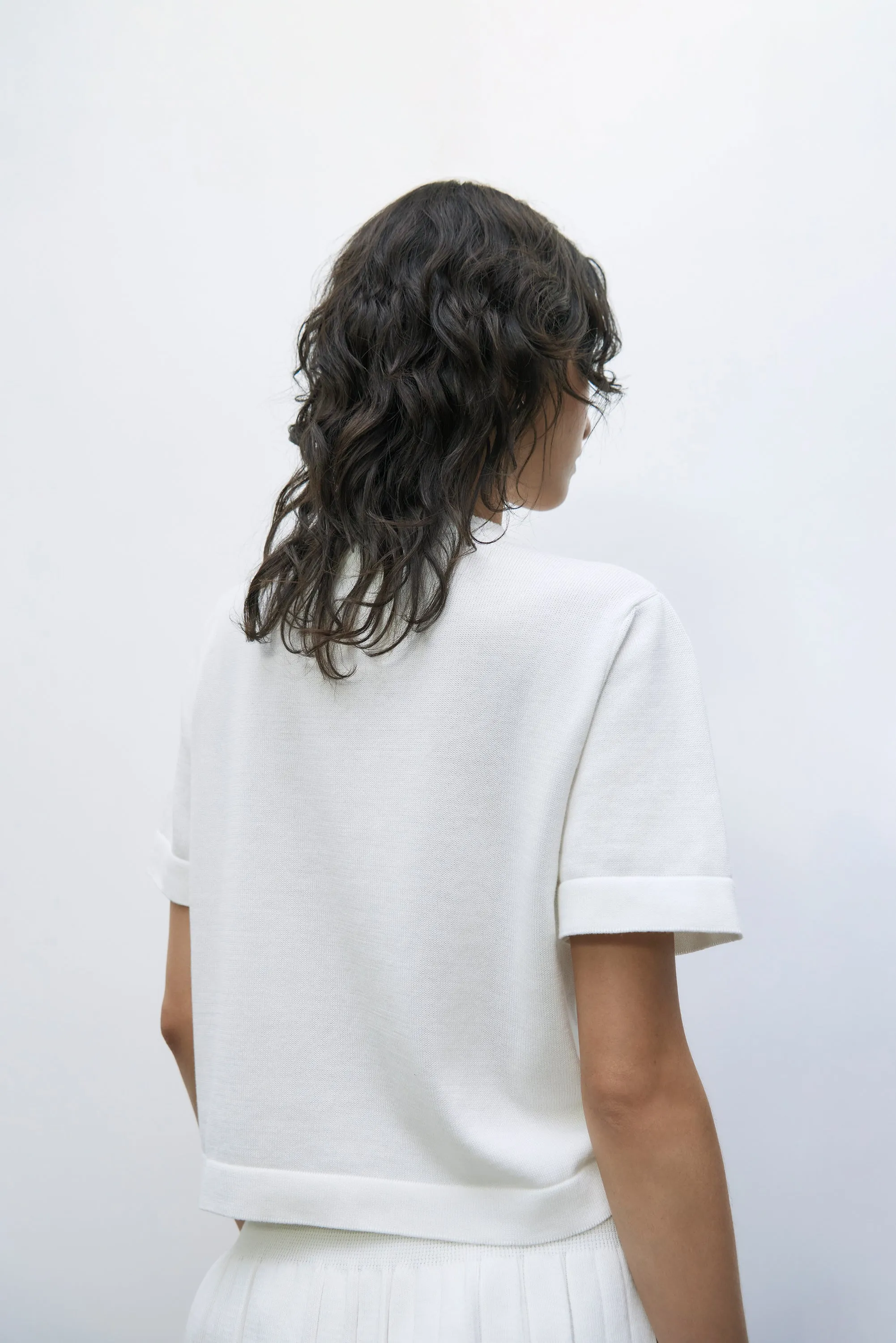 COTTON T-SHIRT WHITE sold by Cordera product image thumbnail 4