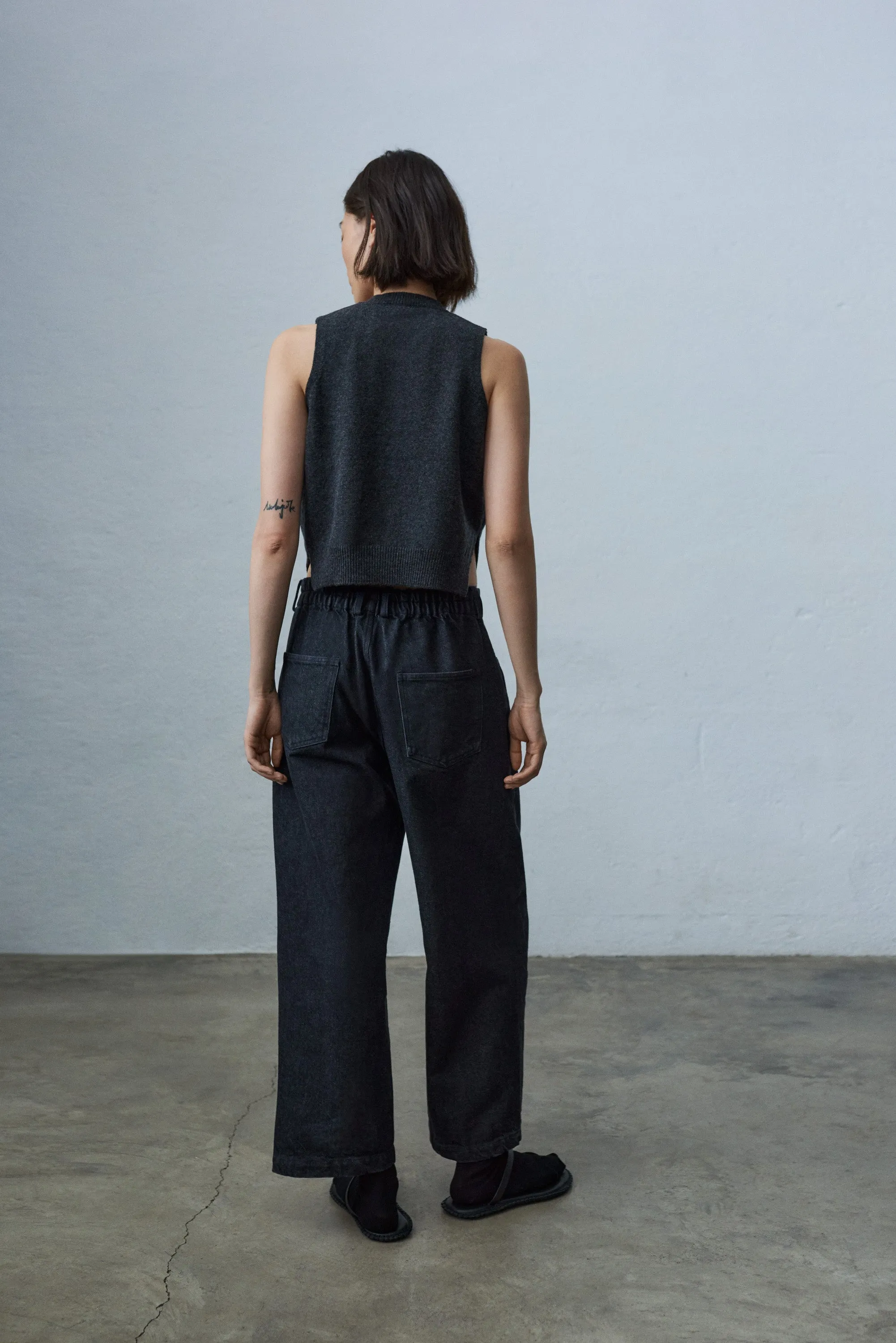 STRAIGHT PANTS DARK DENIM sold by Cordera product image thumbnail 5