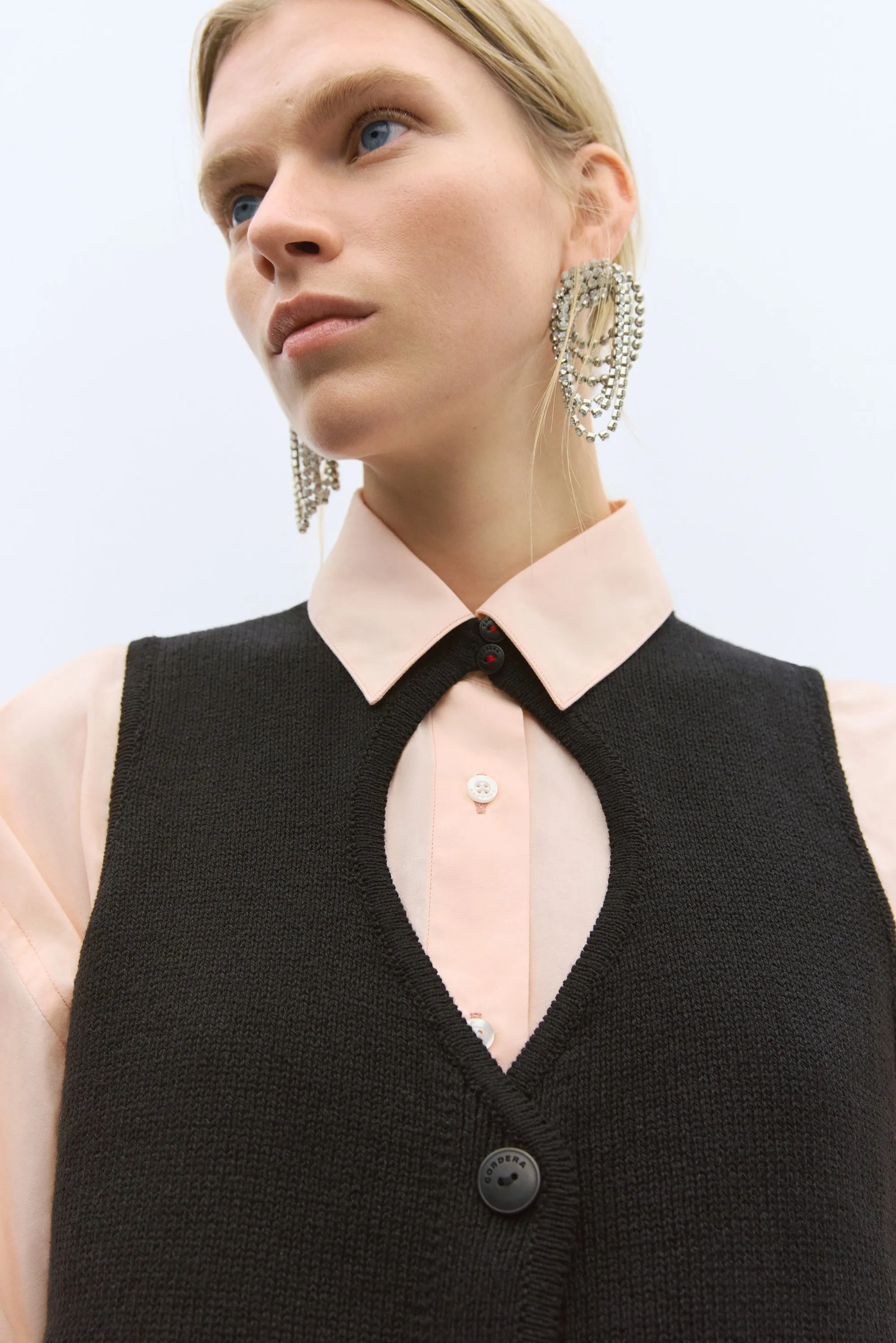 CUT-OUT BOAT NECK WAISTCOAT BLACK sold by Cordera product image thumbnail 3